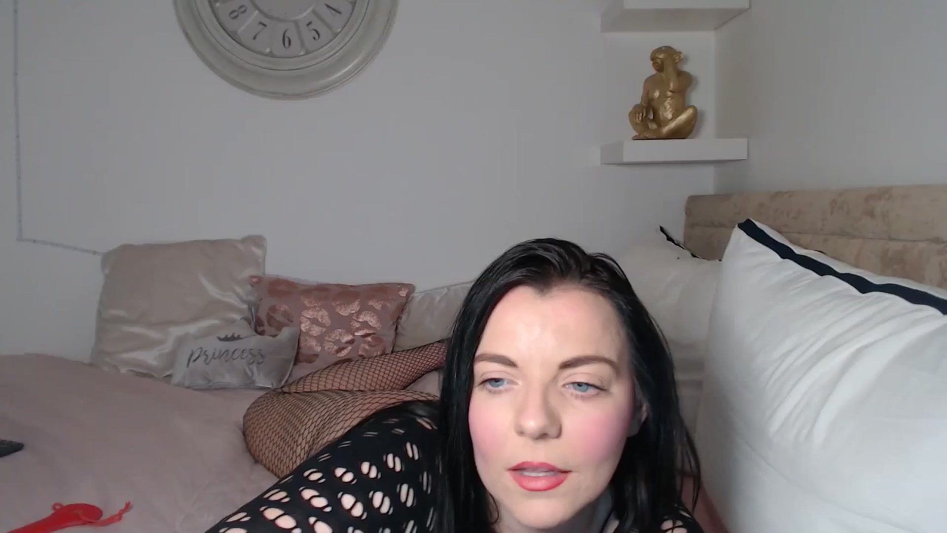 Gallery image thumbnail from innocentSamx's myfreecams stream on, 01/10/2026, 19:45 image 17 of 20