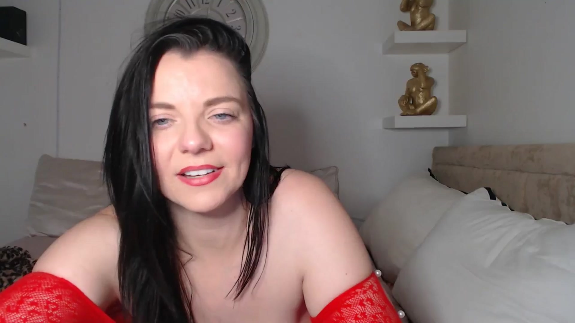 Gallery image thumbnail from innocentSamx's myfreecams stream on, 01/11/2026, 14:22 image 5 of 20