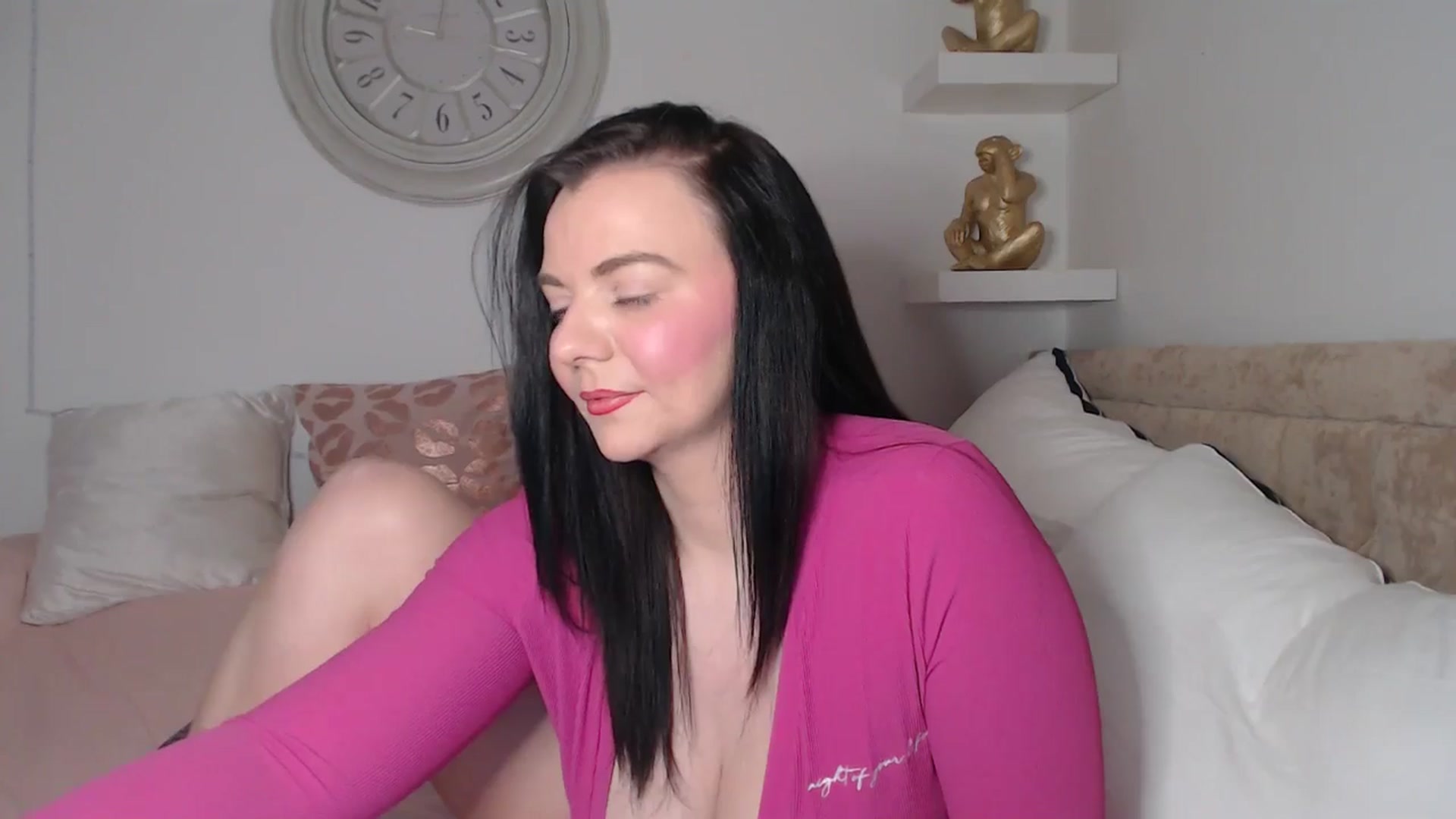 Gallery image thumbnail from innocentSamx's myfreecams stream on, 01/18/2026, 14:44 image 2 of 20