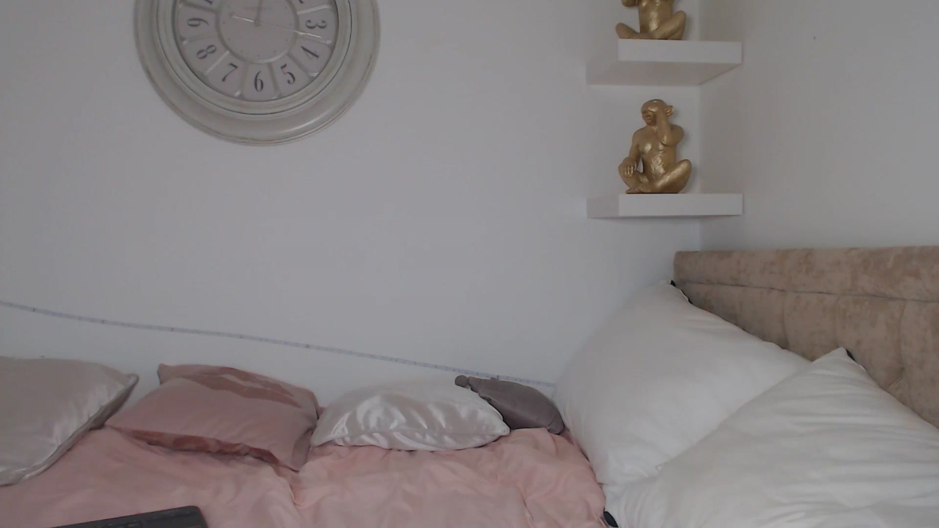 Gallery image thumbnail from innocentSamx's myfreecams stream on, 02/08/2026, 14:26 image 15 of 20