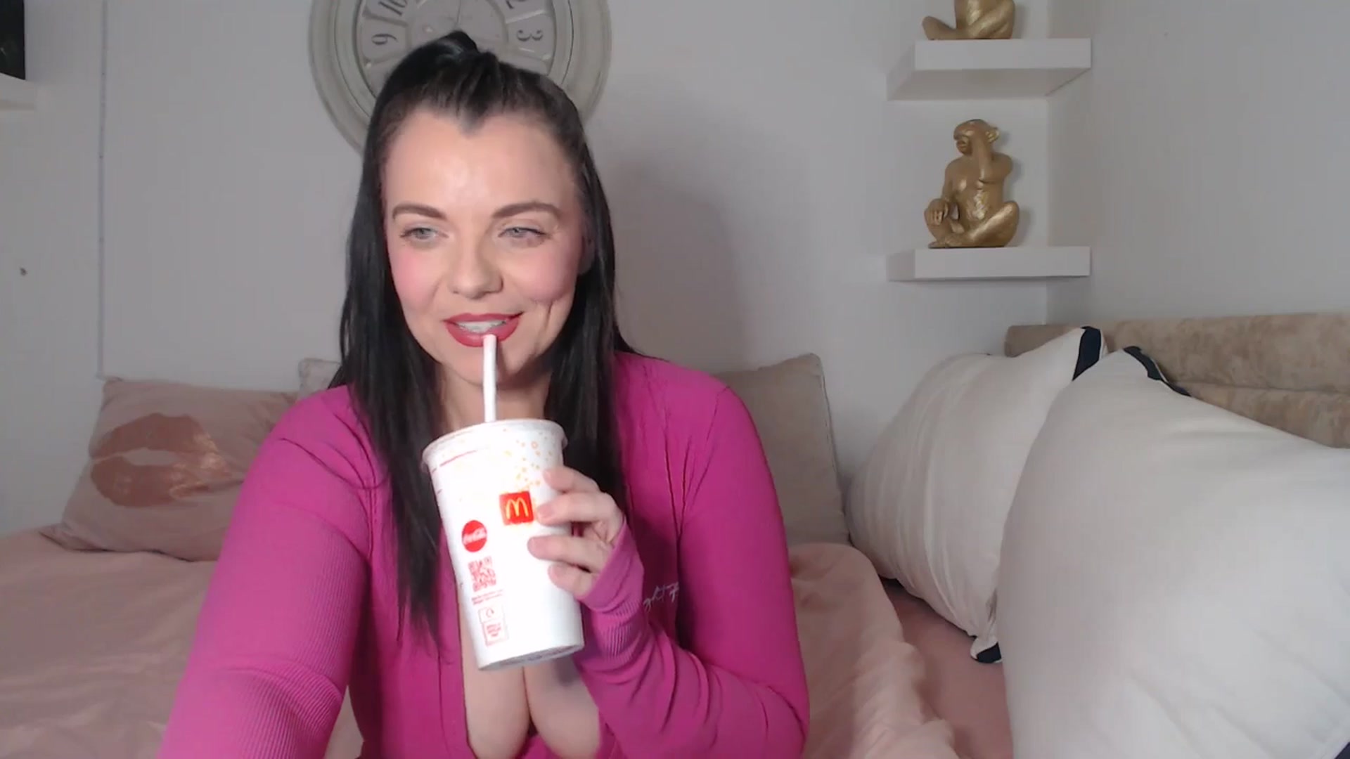 Gallery image thumbnail from innocentSamx's myfreecams stream on, 02/28/2026, 13:35 image 12 of 20