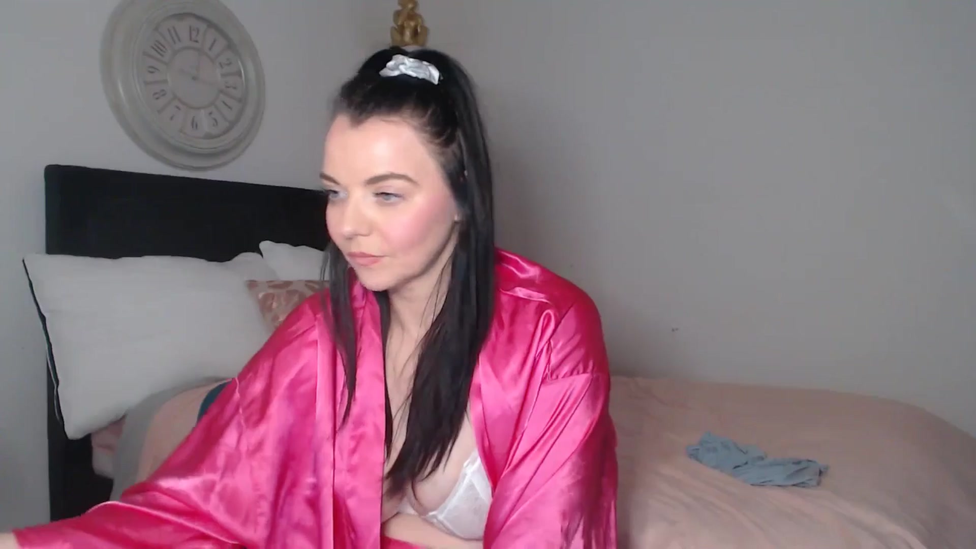 Gallery image thumbnail from innocentSamx's myfreecams stream on, 03/11/2026, 15:32 image 6 of 20