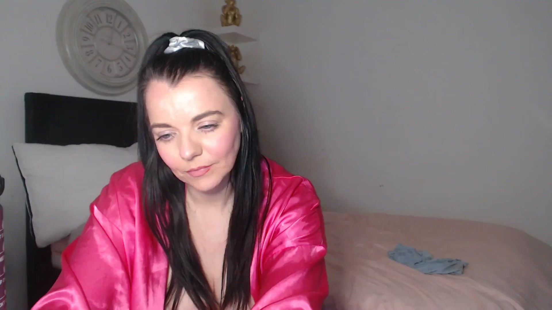 Gallery image thumbnail from innocentSamx's myfreecams stream on, 03/11/2026, 15:32 image 9 of 20