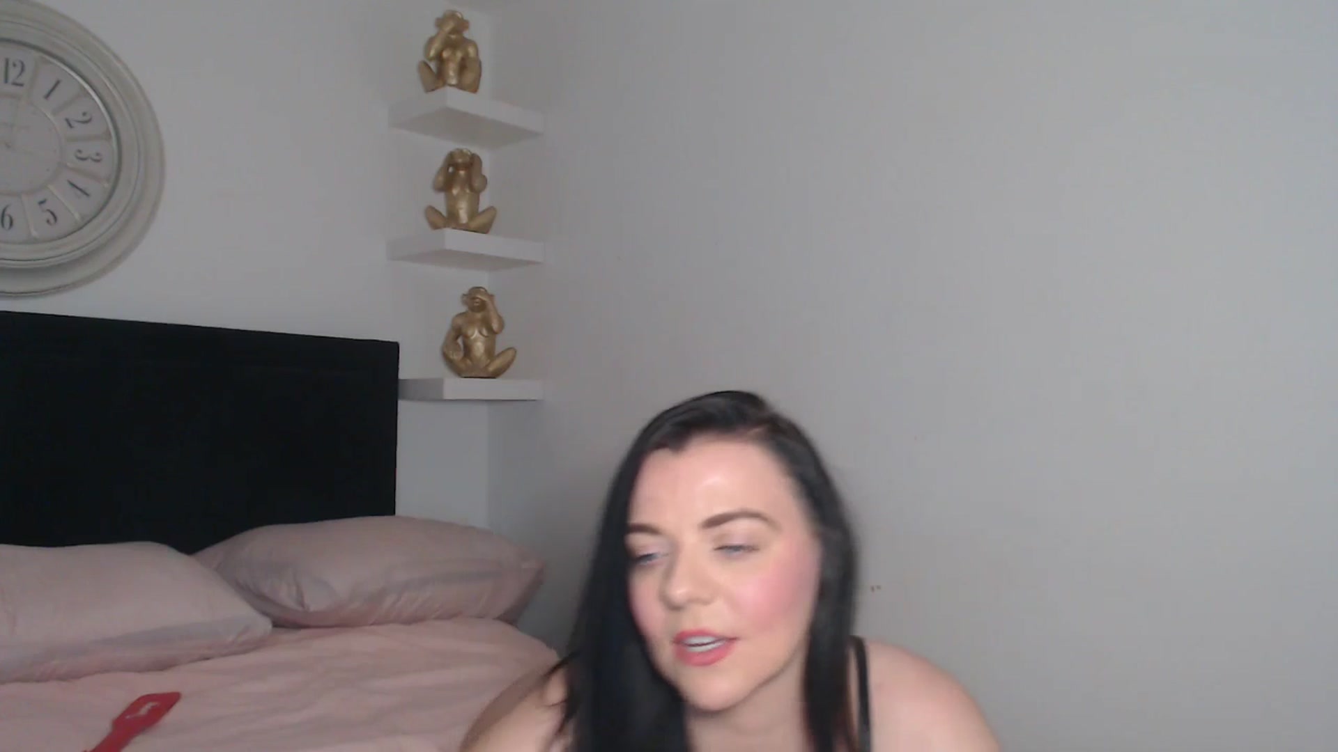 Gallery image thumbnail from innocentSamx's myfreecams stream on, 03/12/2026, 13:25 image 9 of 20