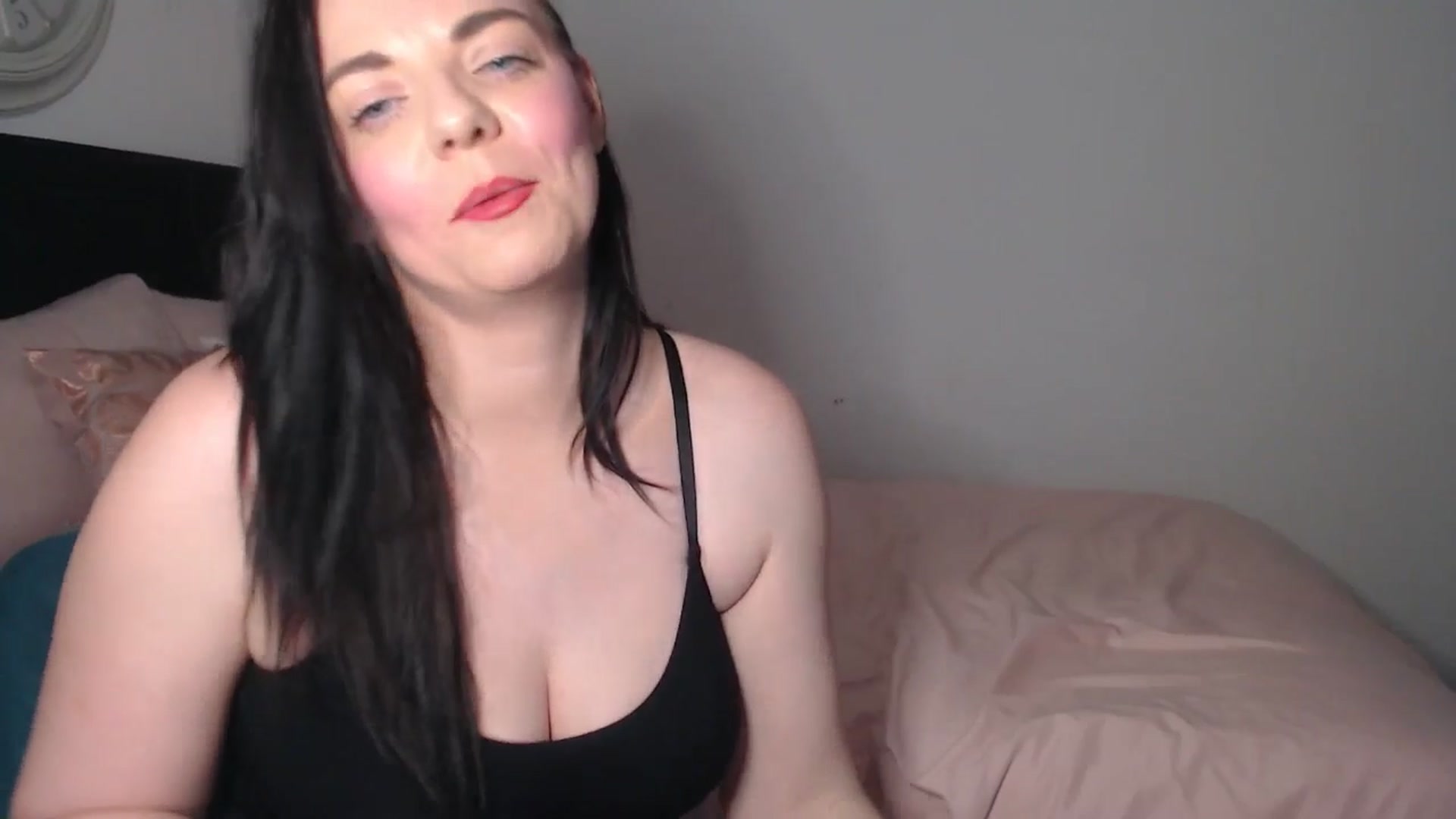 Gallery image thumbnail from innocentSamx's myfreecams stream on, 03/18/2026, 12:39 image 5 of 20