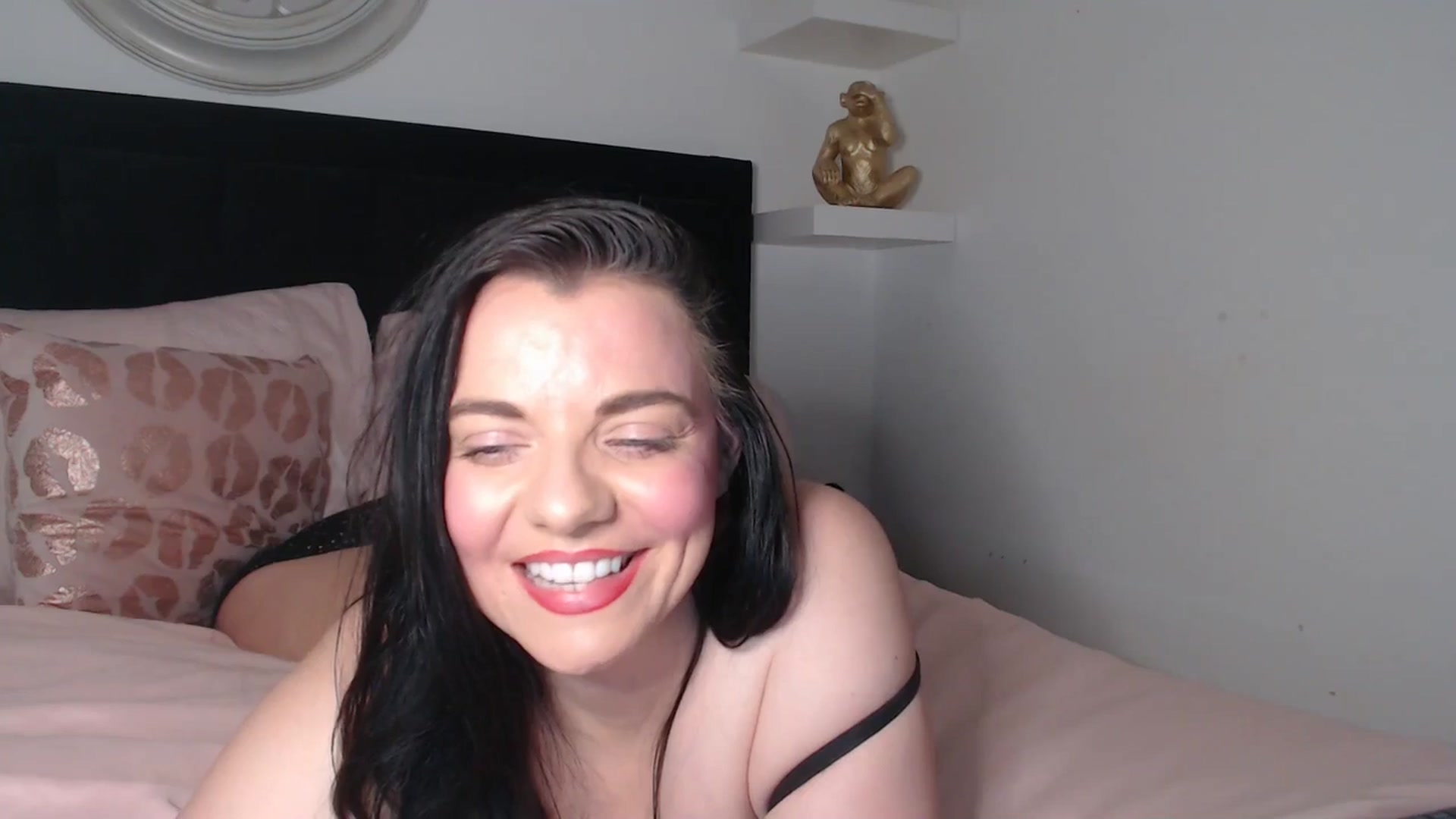 Gallery image thumbnail from innocentSamx's myfreecams stream on, 03/18/2026, 13:23 image 19 of 20