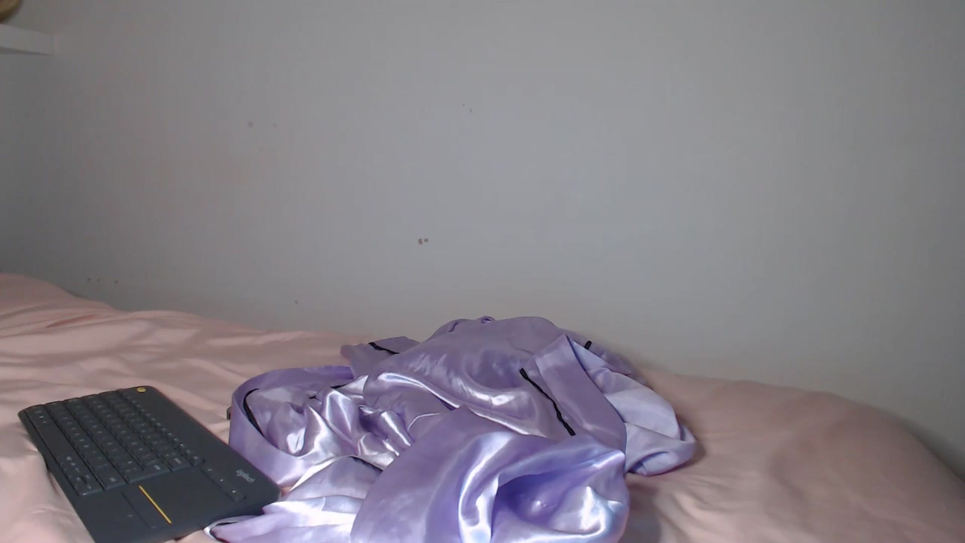 Gallery image thumbnail from innocentSamx's myfreecams stream on, 03/18/2026, 16:55 image 16 of 20