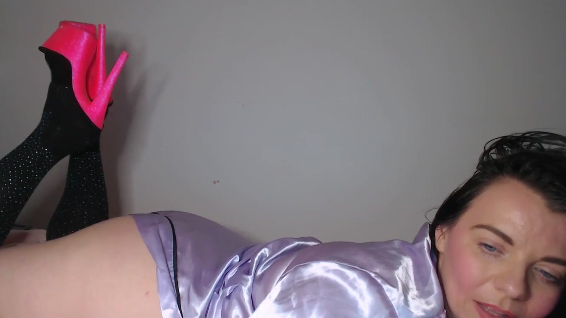 Gallery image thumbnail from innocentSamx's myfreecams stream on, 03/18/2026, 16:55 image 19 of 20