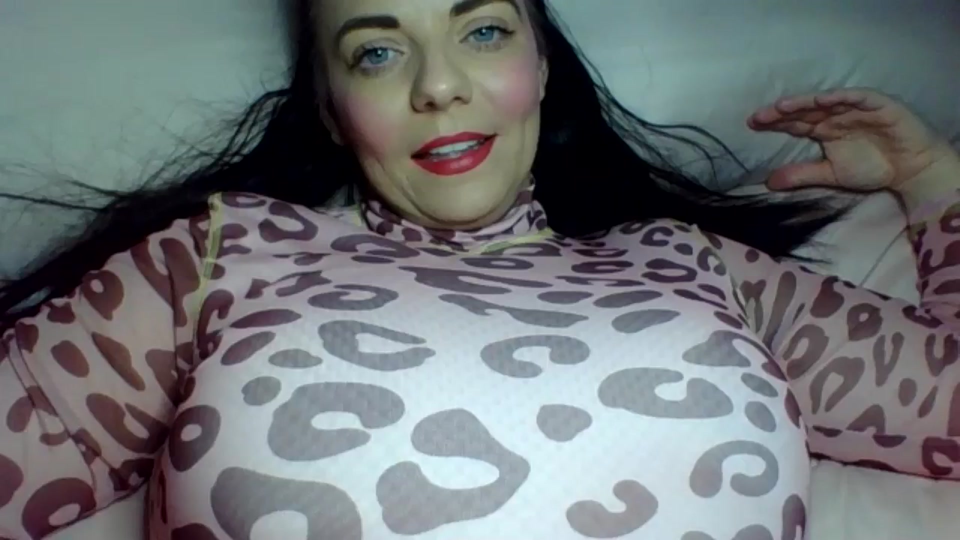 Gallery image thumbnail from innocentSamx's myfreecams stream on, 03/19/2026, 13:35 image 1 of 20
