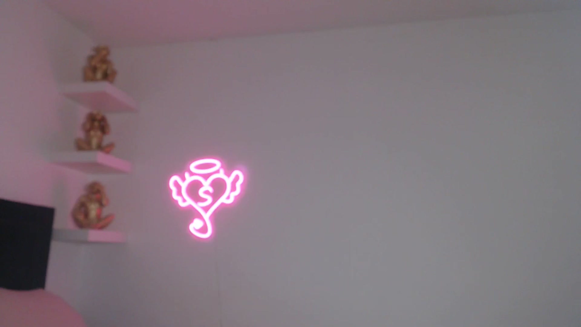 Gallery image thumbnail from innocentSamx's myfreecams stream on, 04/09/2026, 15:59 image 6 of 20