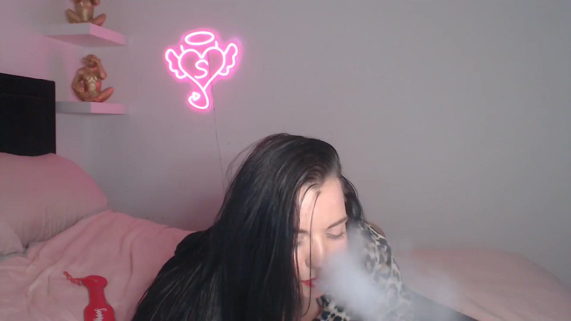 Gallery image thumbnail from innocentSamx's myfreecams stream on, 04/09/2026, 15:59 image 2 of 20