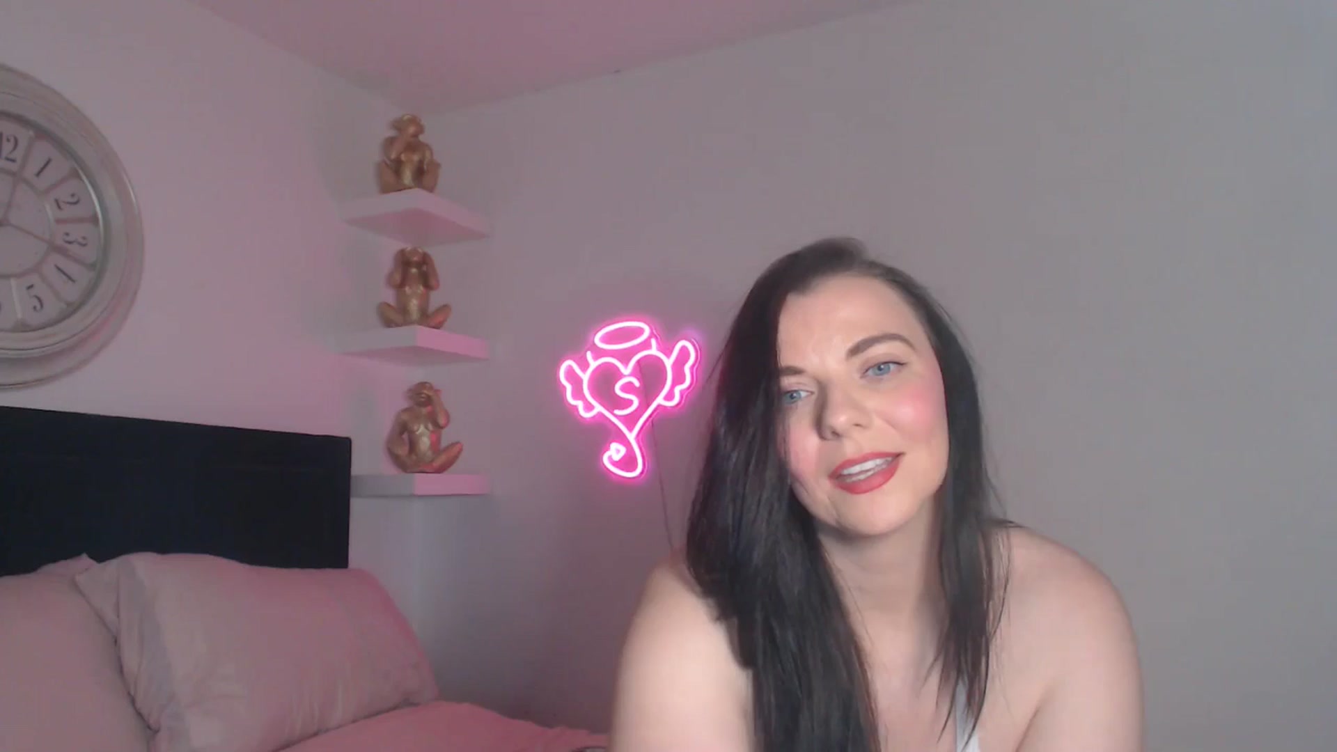 Gallery image thumbnail from innocentSamx's myfreecams stream on, 04/14/2026, 13:56 image 8 of 20