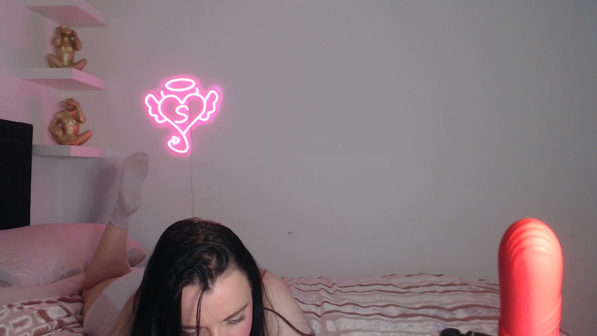 Gallery image thumbnail from innocentSamx's myfreecams stream on, 04/22/2026, 13:38 image 9 of 20