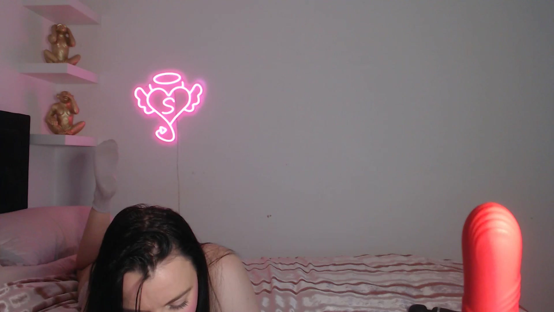 Gallery image thumbnail from innocentSamx's myfreecams stream on, 04/22/2026, 13:38 image 16 of 20