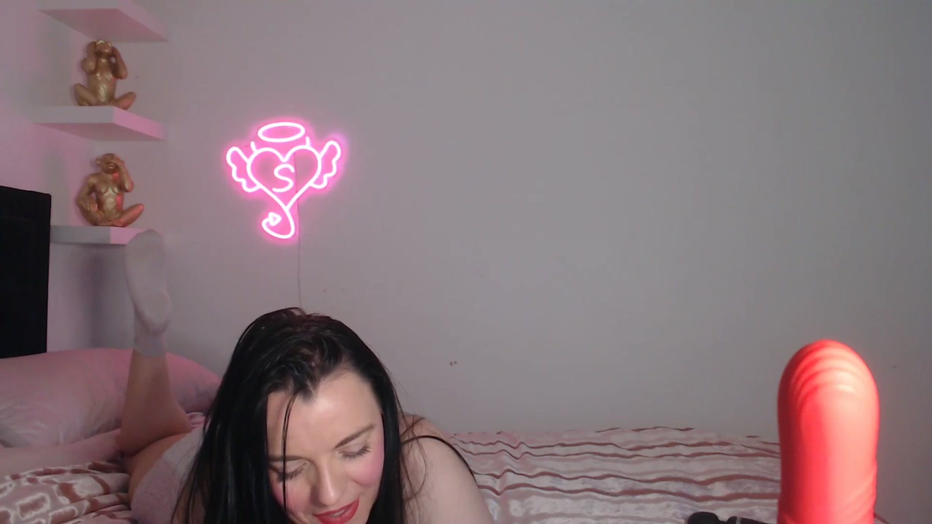 Gallery image thumbnail from innocentSamx's myfreecams stream on, 04/22/2026, 13:38 image 6 of 20