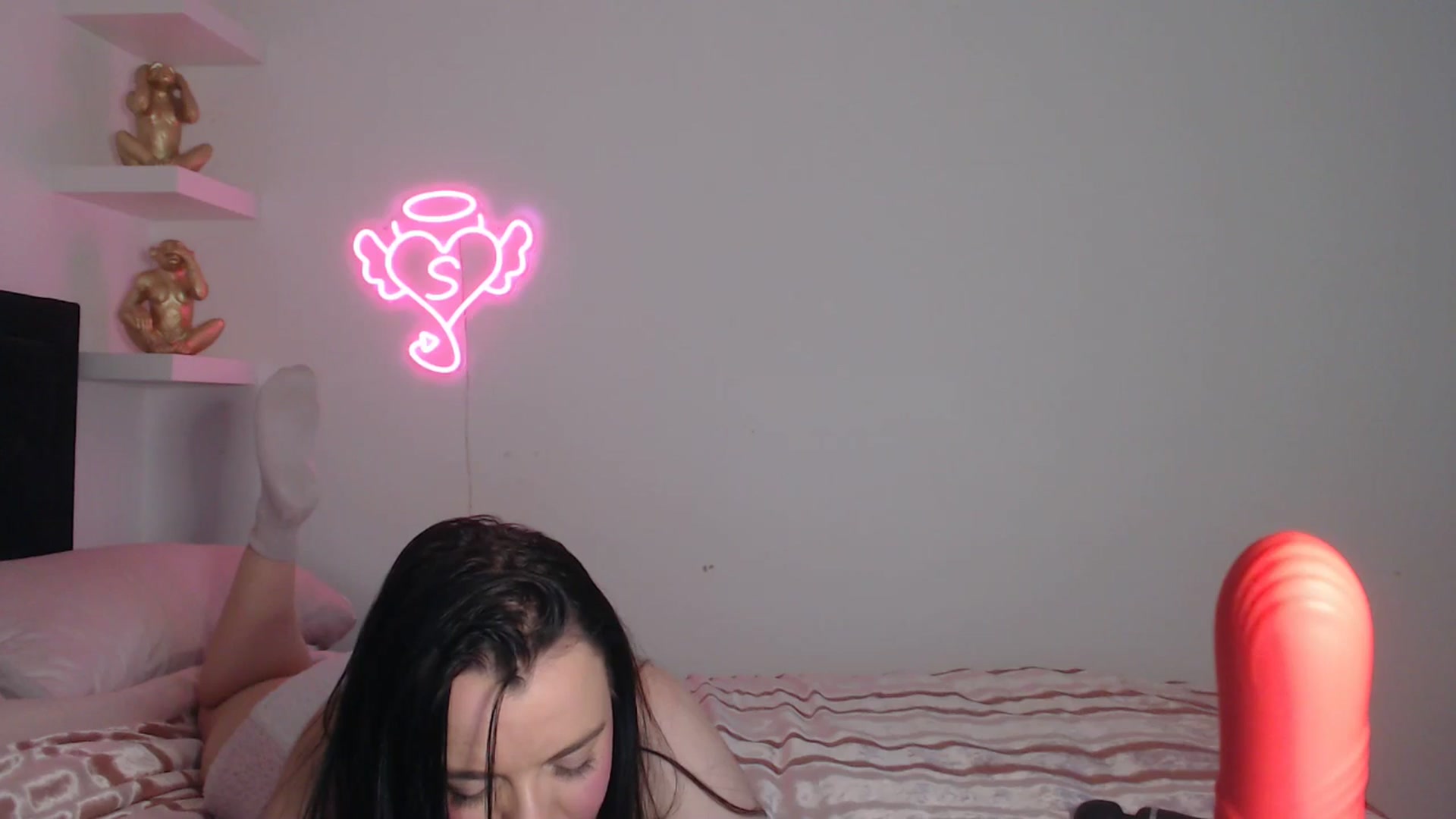 Gallery image thumbnail from innocentSamx's myfreecams stream on, 04/22/2026, 13:38 image 8 of 20