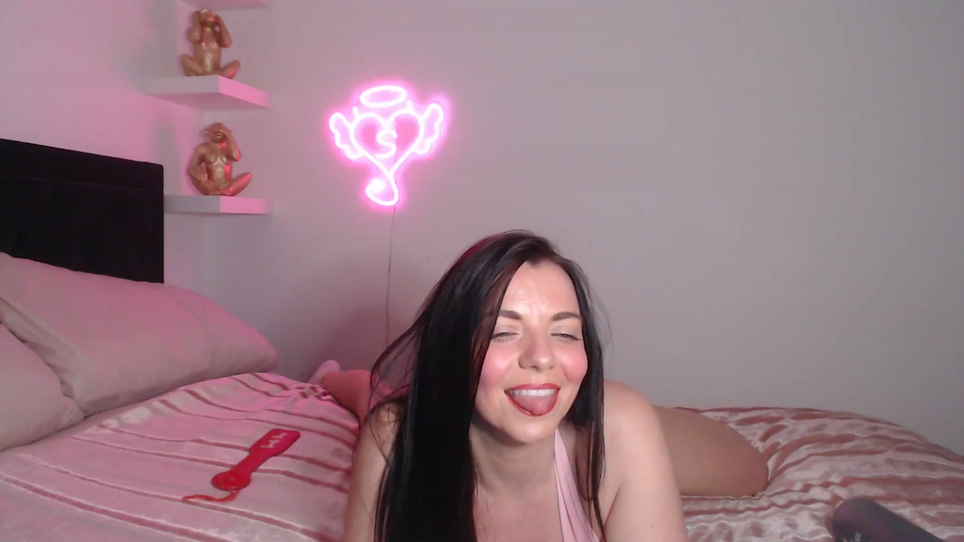 Gallery image thumbnail from innocentSamx's myfreecams stream on, 04/25/2026, 13:09 image 7 of 20