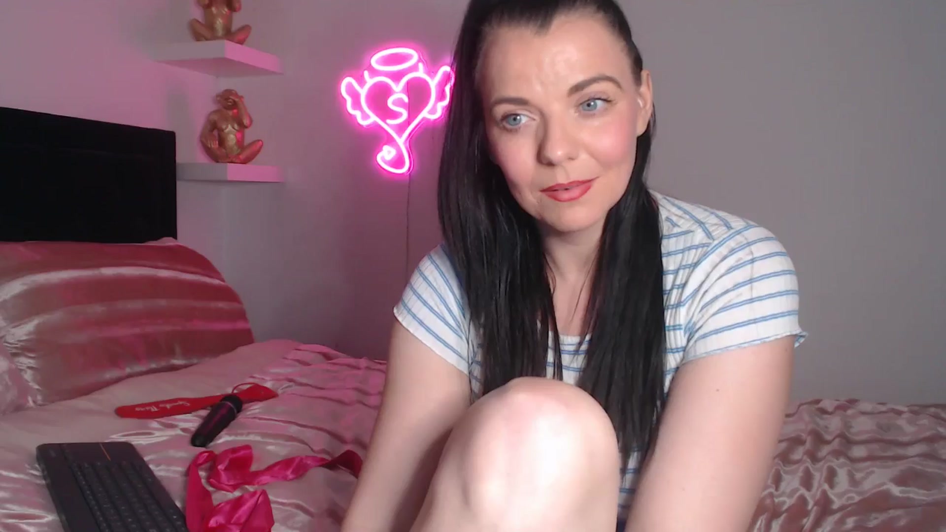 Gallery image thumbnail from innocentSamx's myfreecams stream on, 04/29/2026, 13:02 image 7 of 20