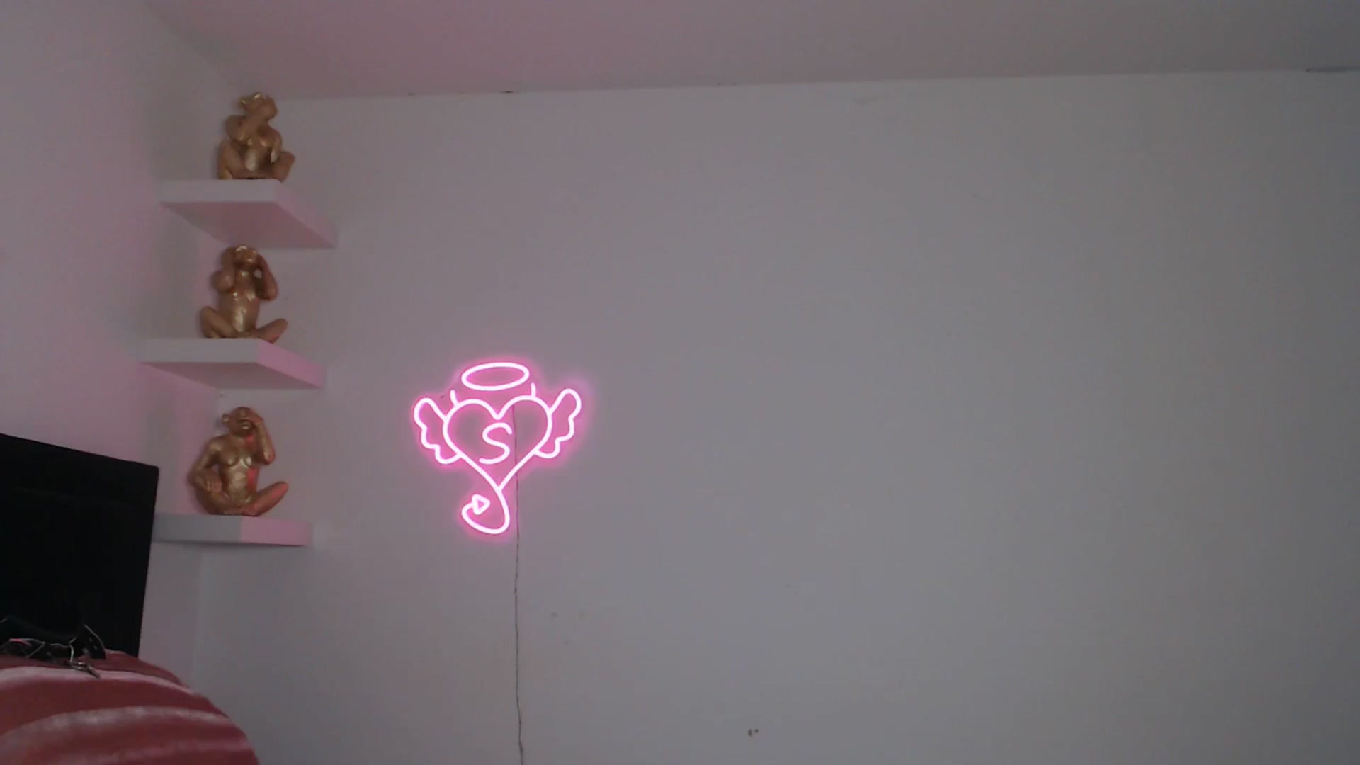 Gallery image thumbnail from innocentSamx's myfreecams stream on, 05/06/2026, 13:46 image 10 of 20