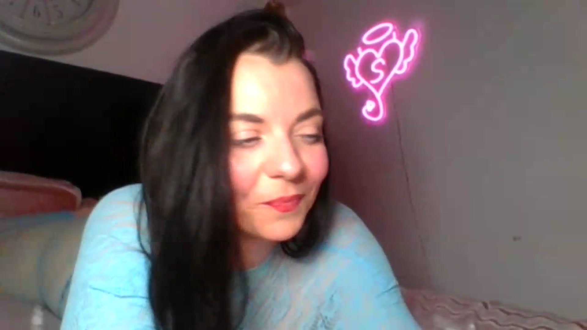 Gallery image thumbnail from innocentSamx's myfreecams stream on, 05/15/2026, 14:24 image 13 of 20
