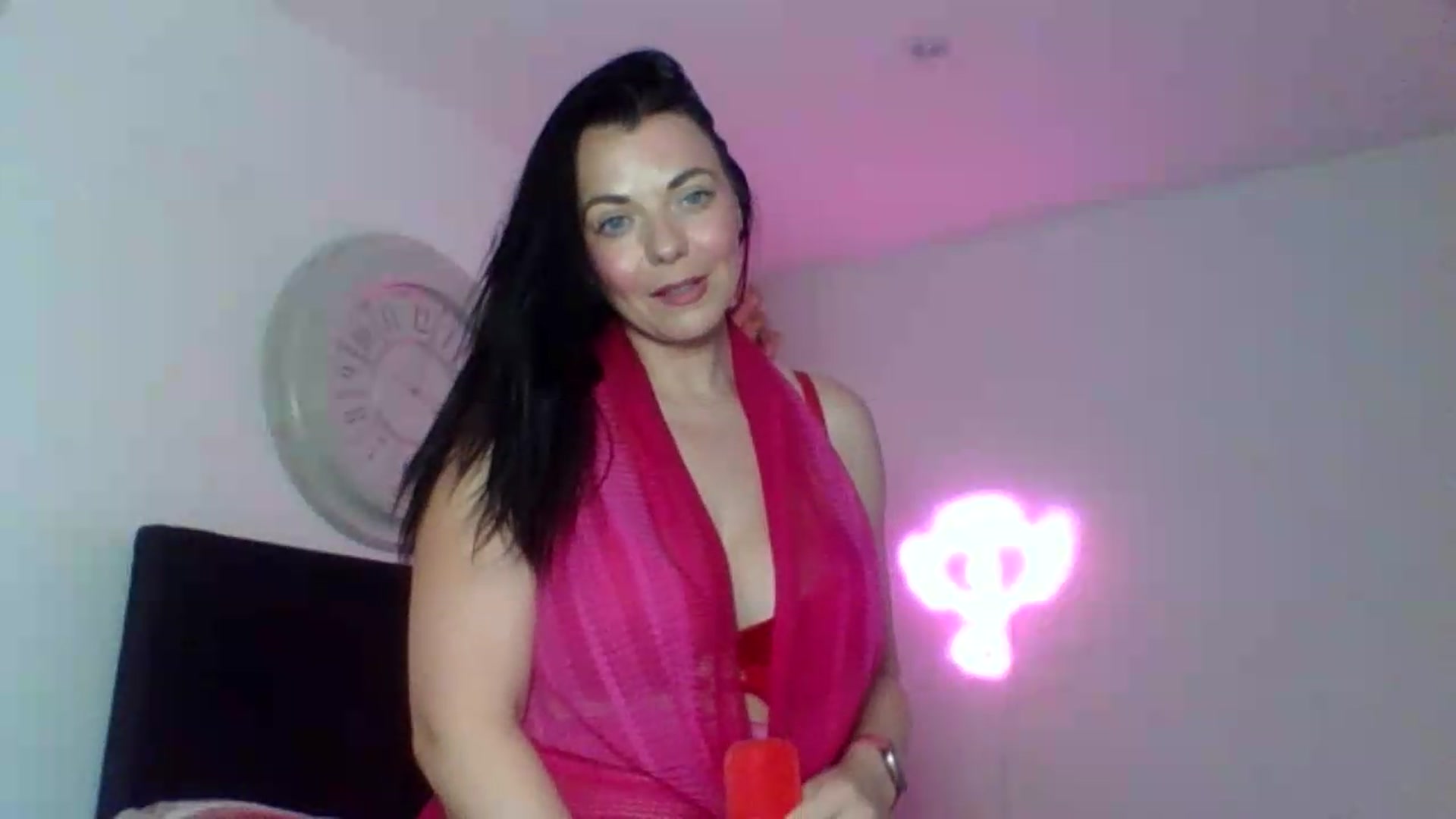 Gallery image thumbnail from innocentSamx's myfreecams stream on, 06/21/2026, 13:46 image 19 of 20