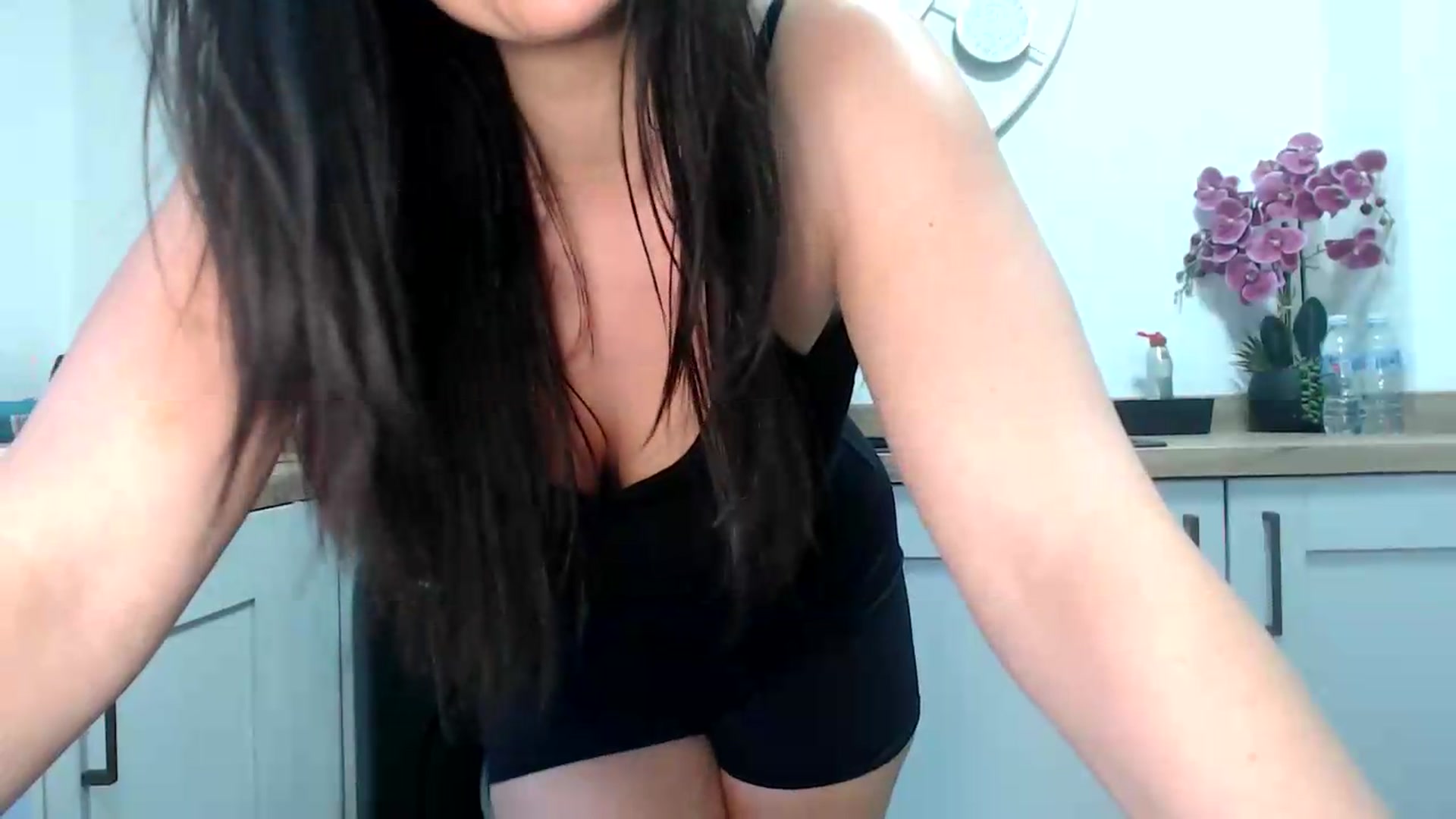 Gallery image thumbnail from innocentSamx's myfreecams stream on, 07/02/2026, 18:58 image 12 of 20
