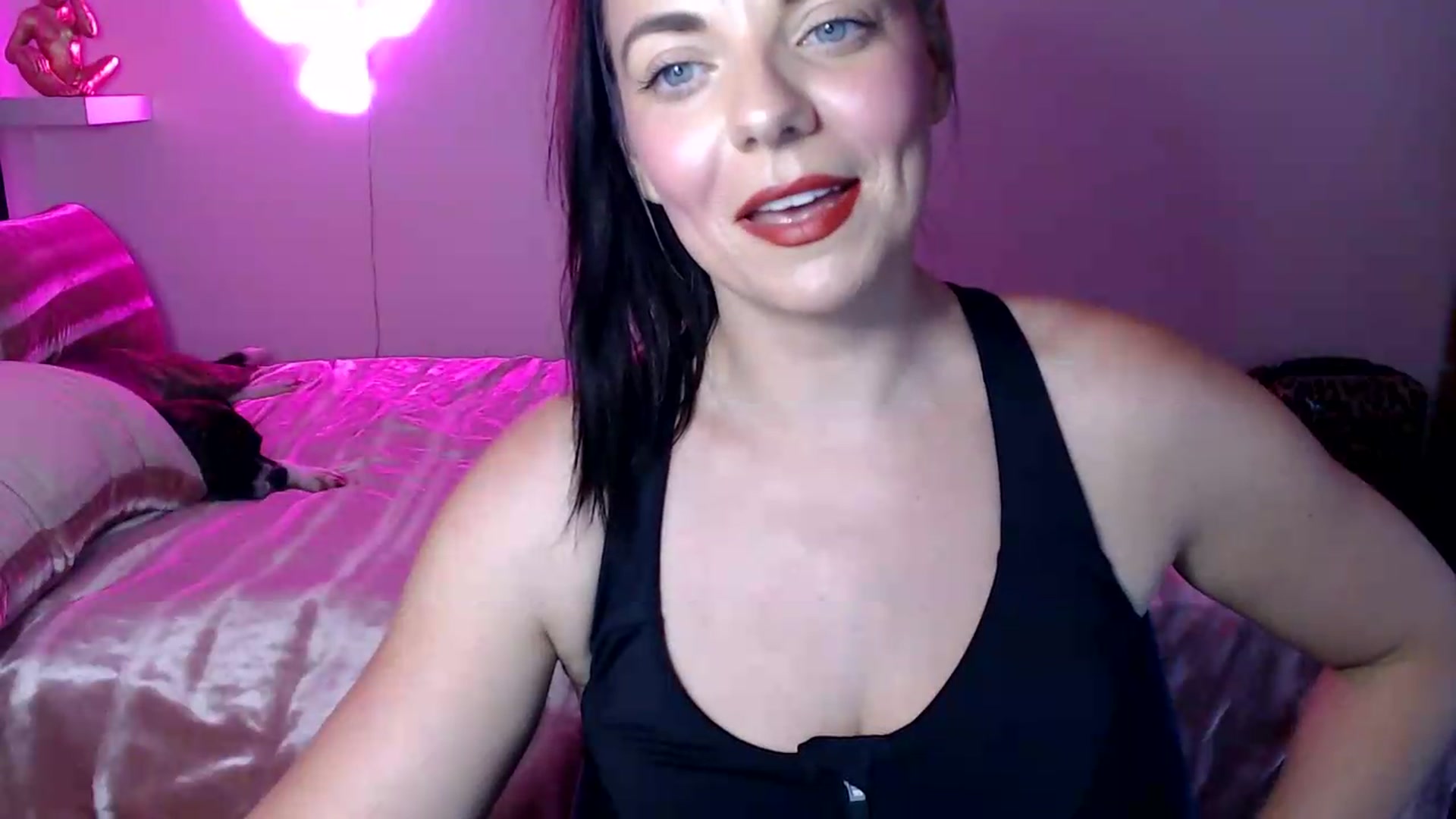 Gallery image thumbnail from innocentSamx's myfreecams stream on, 07/30/2026, 14:25 image 4 of 20