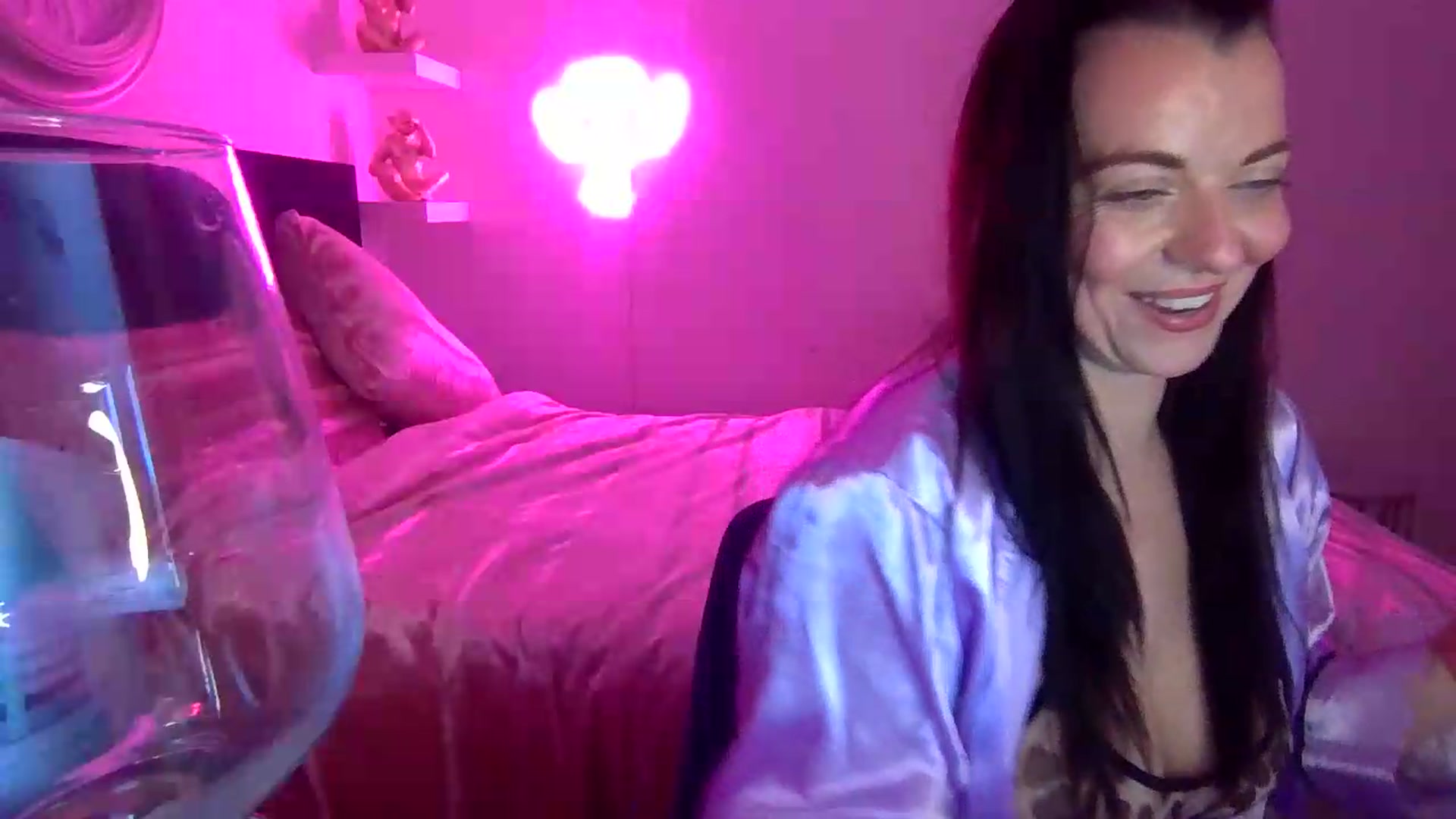 Gallery image thumbnail from innocentSamx's myfreecams stream on, 07/31/2026, 14:47 image 20 of 20