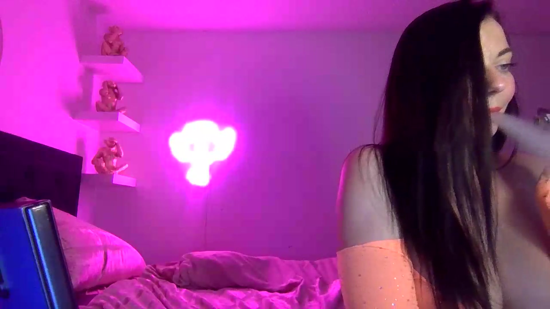 Gallery image thumbnail from innocentSamx's myfreecams stream on, 08/01/2026, 13:58 image 15 of 20