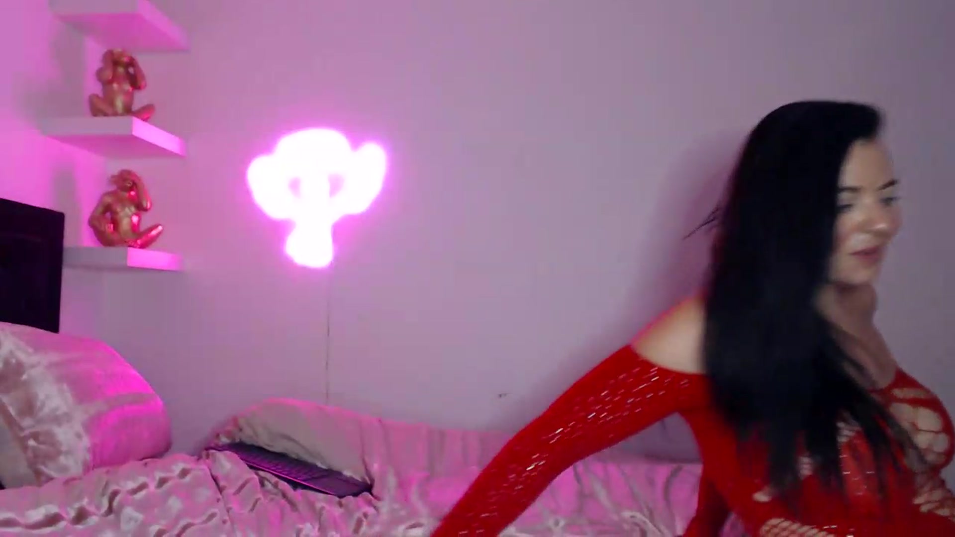 Gallery image thumbnail from innocentSamx's myfreecams stream on, 08/02/2026, 13:57 image 9 of 20