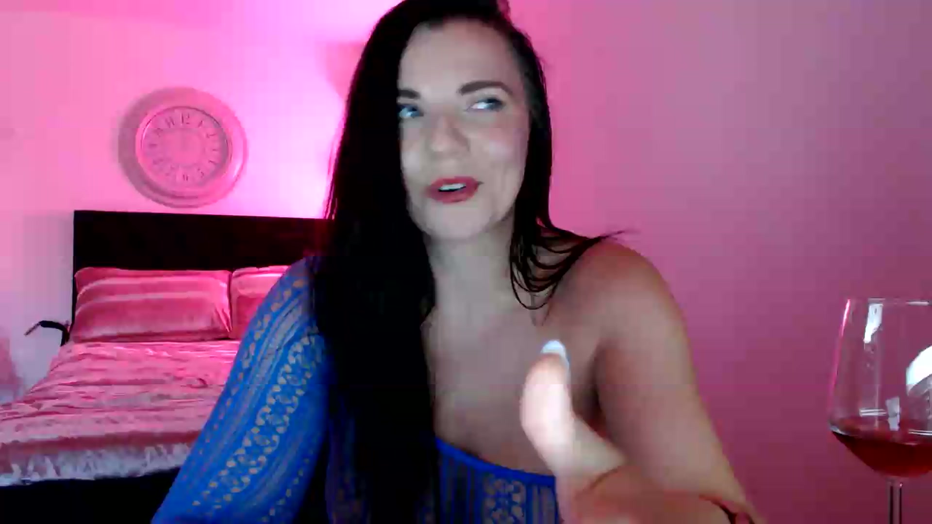 Gallery image thumbnail from innocentSamx's myfreecams stream on, 08/08/2026, 14:34 image 15 of 20