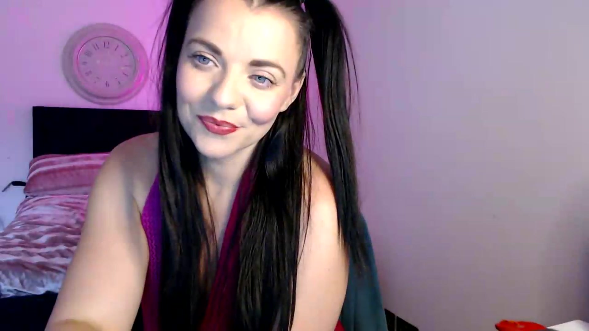 Gallery image thumbnail from innocentSamx's myfreecams stream on, 08/09/2026, 11:14 image 19 of 20