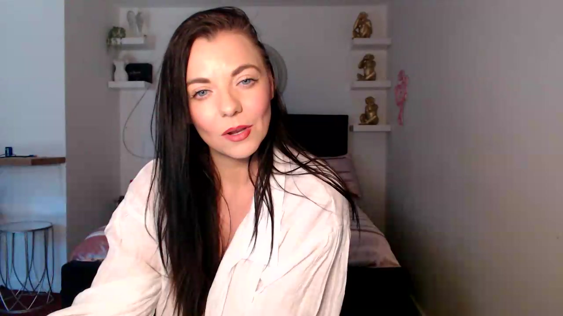 Gallery image thumbnail from innocentSamx's myfreecams stream on, 08/14/2026, 12:55 image 15 of 20