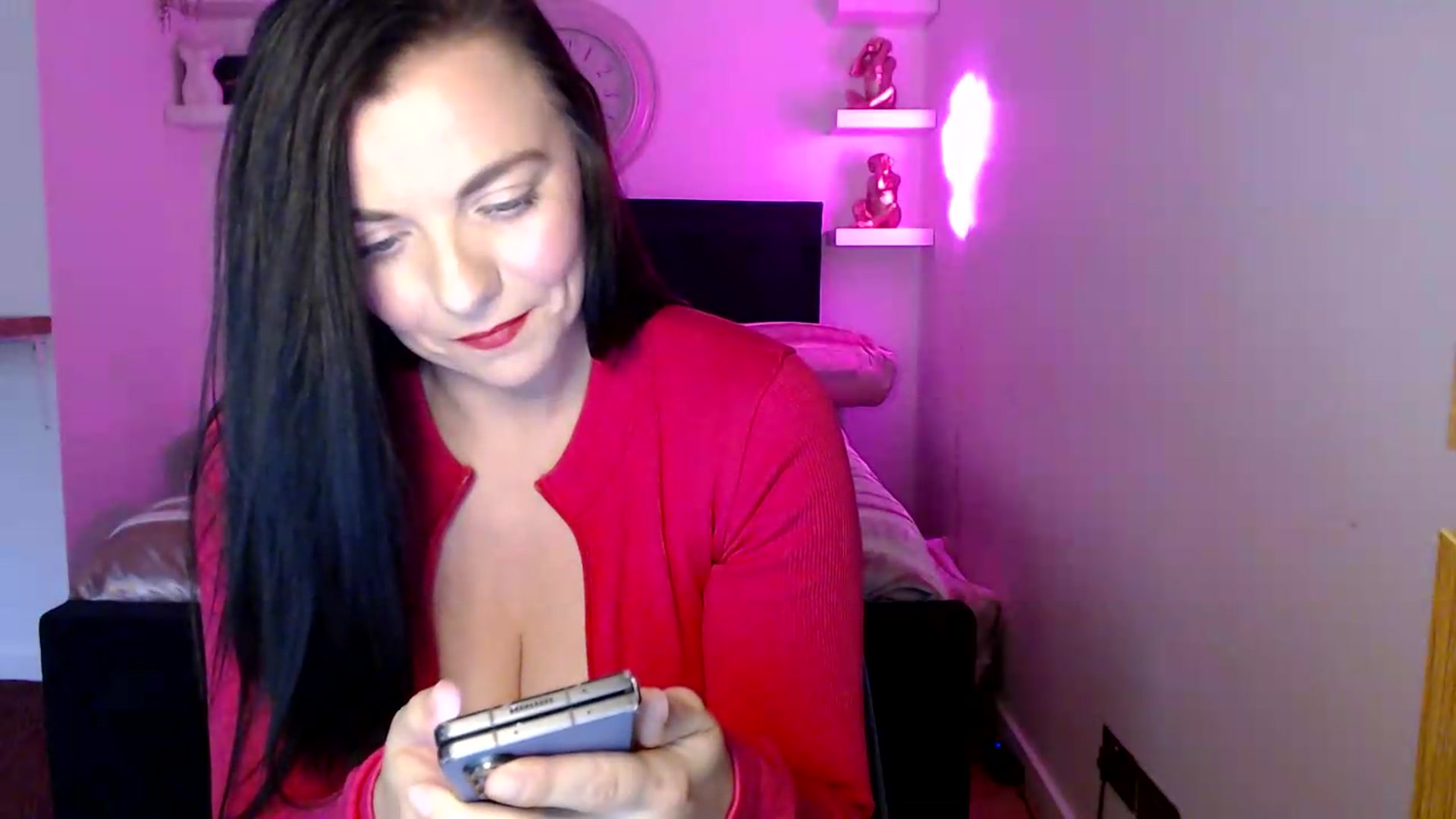 Gallery image thumbnail from innocentSamx's myfreecams stream on, 08/15/2026, 15:23 image 11 of 20