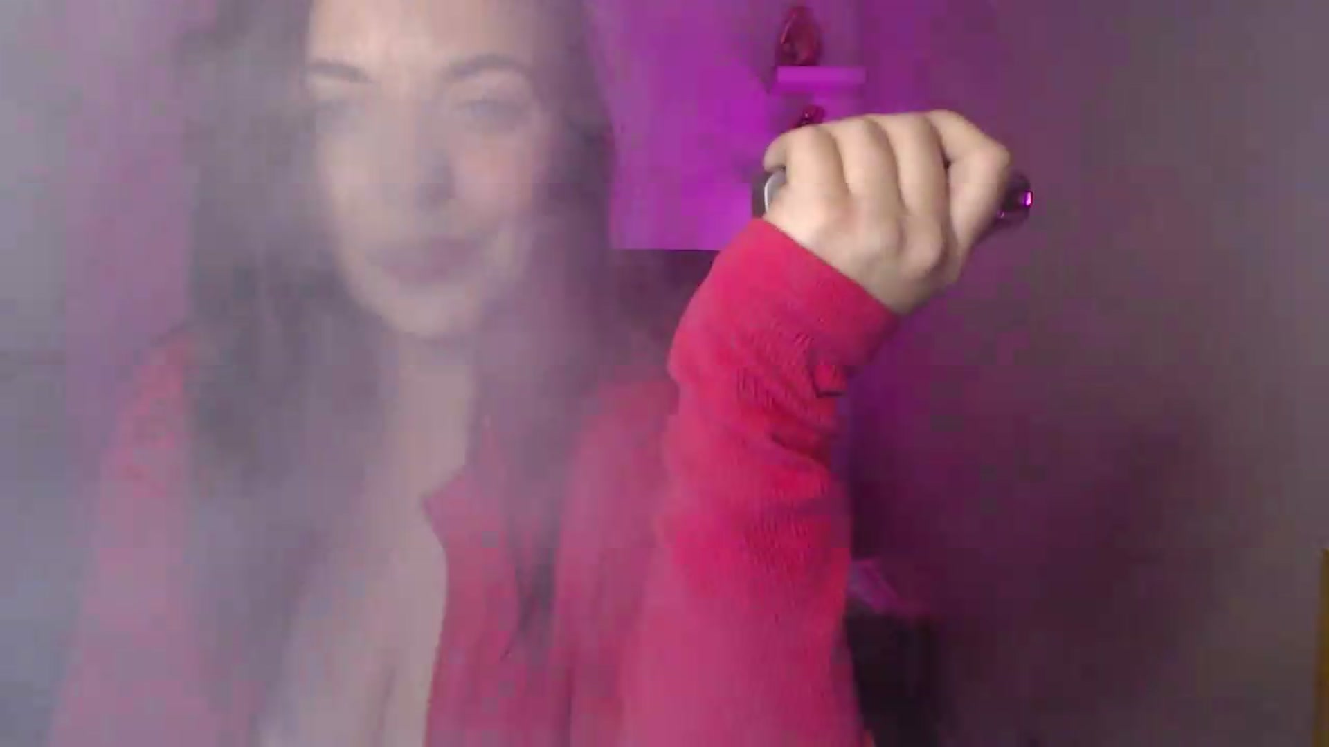 Gallery image thumbnail from innocentSamx's myfreecams stream on, 08/15/2026, 18:44 image 3 of 20