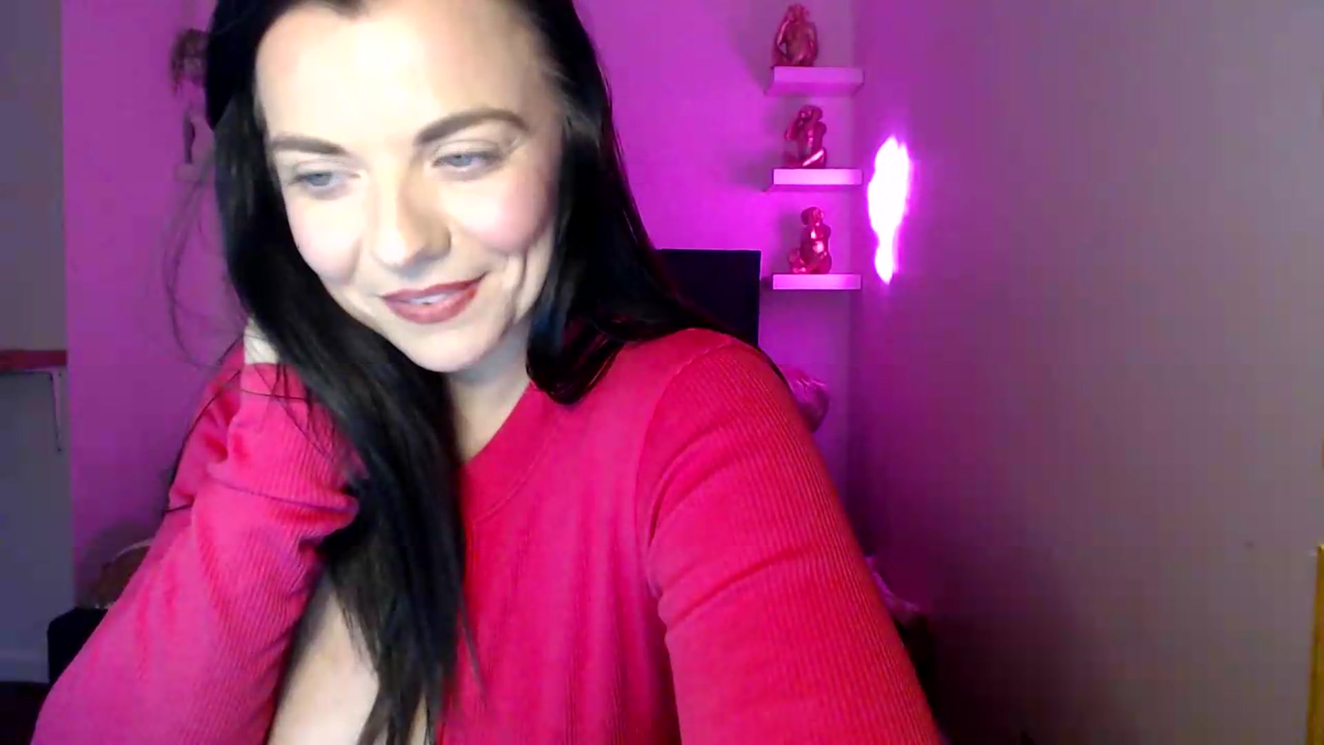 Gallery image thumbnail from innocentSamx's myfreecams stream on, 08/15/2026, 18:44 image 14 of 20