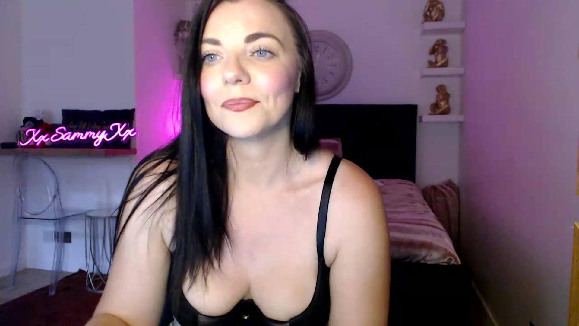 Gallery image thumbnail from innocentSamx's myfreecams stream on, 08/22/2026, 14:05 image 19 of 20