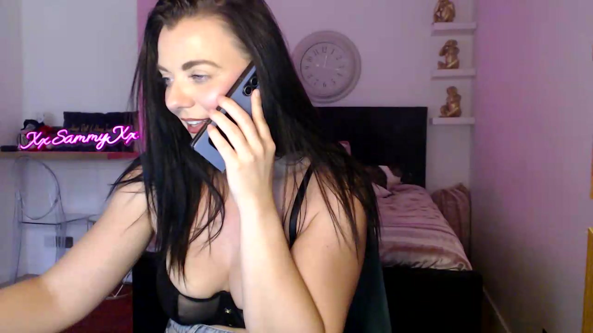 Gallery image thumbnail from innocentSamx's myfreecams stream on, 08/22/2026, 14:05 image 13 of 20