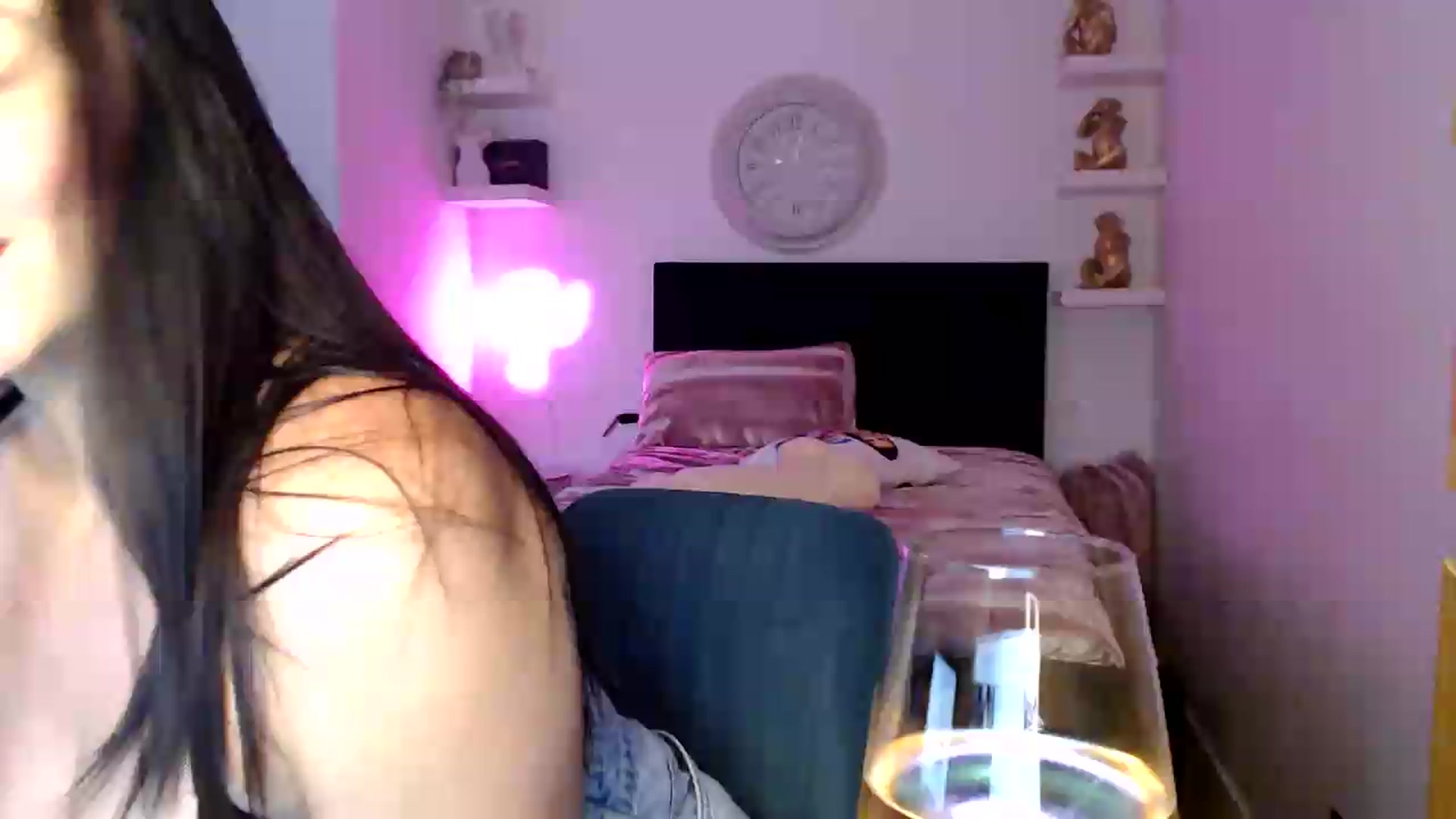 Gallery image thumbnail from innocentSamx's myfreecams stream on, 08/22/2026, 16:14 image 1 of 20
