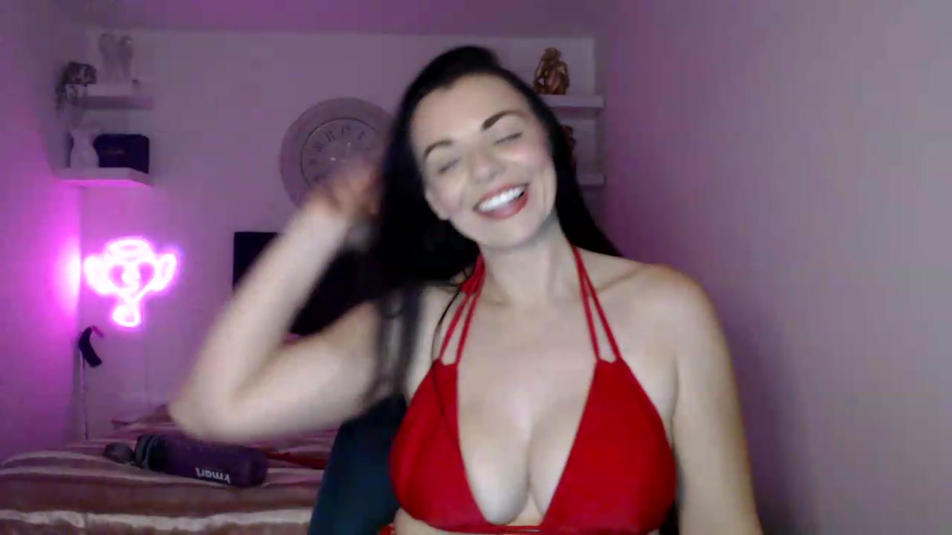 Gallery image thumbnail from innocentSamx's myfreecams stream on, 09/06/2026, 15:45 image 2 of 20