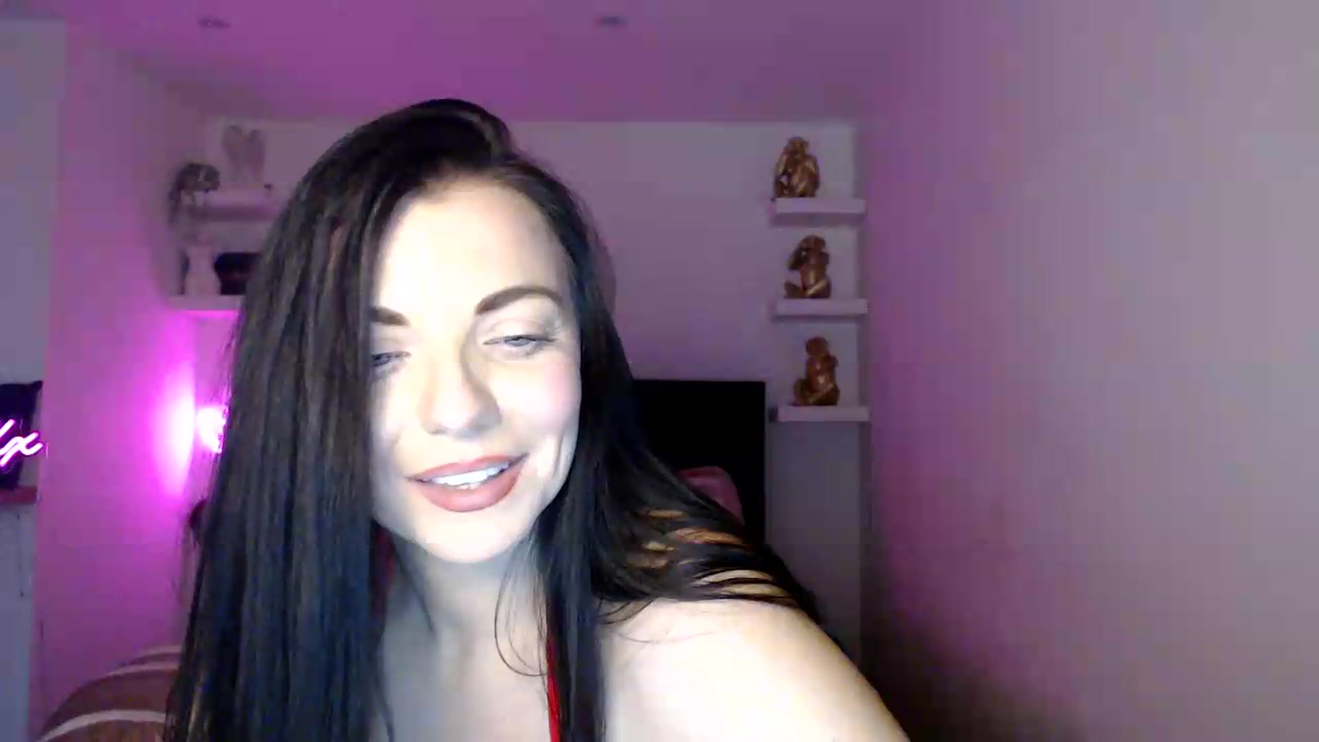 Gallery image thumbnail from innocentSamx's myfreecams stream on, 09/06/2026, 15:45 image 20 of 20