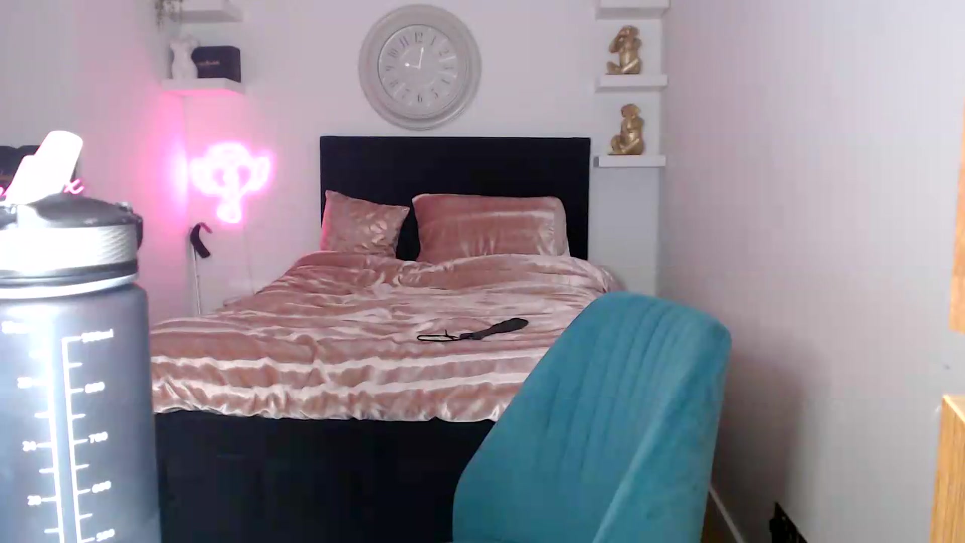 Gallery image thumbnail from innocentSamx's myfreecams stream on, 09/12/2026, 13:17 image 13 of 20