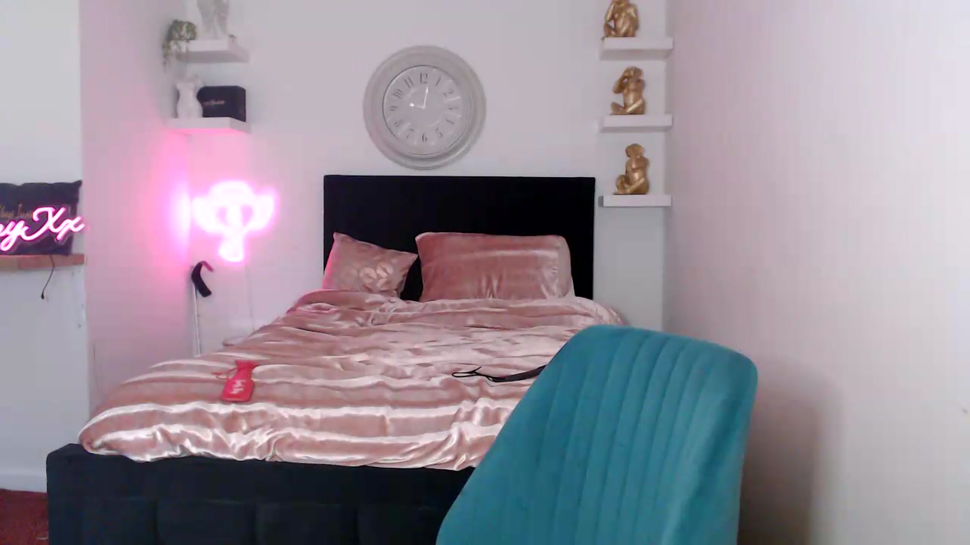 Gallery image thumbnail from innocentSamx's myfreecams stream on, 09/12/2026, 14:45 image 5 of 20