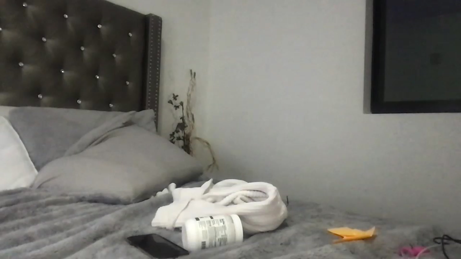 Gallery image thumbnail from iplayhardbabe's myfreecams stream on, 01/30/2023, 02:50 image 8 of 20