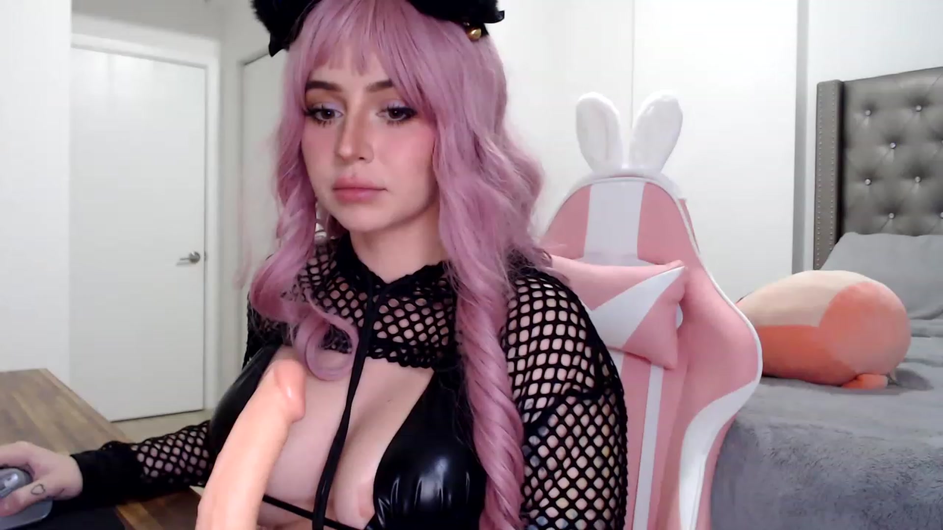 Gallery image thumbnail from iplayhardbabe's myfreecams stream on, 06/29/2023, 03:31 image 16 of 20