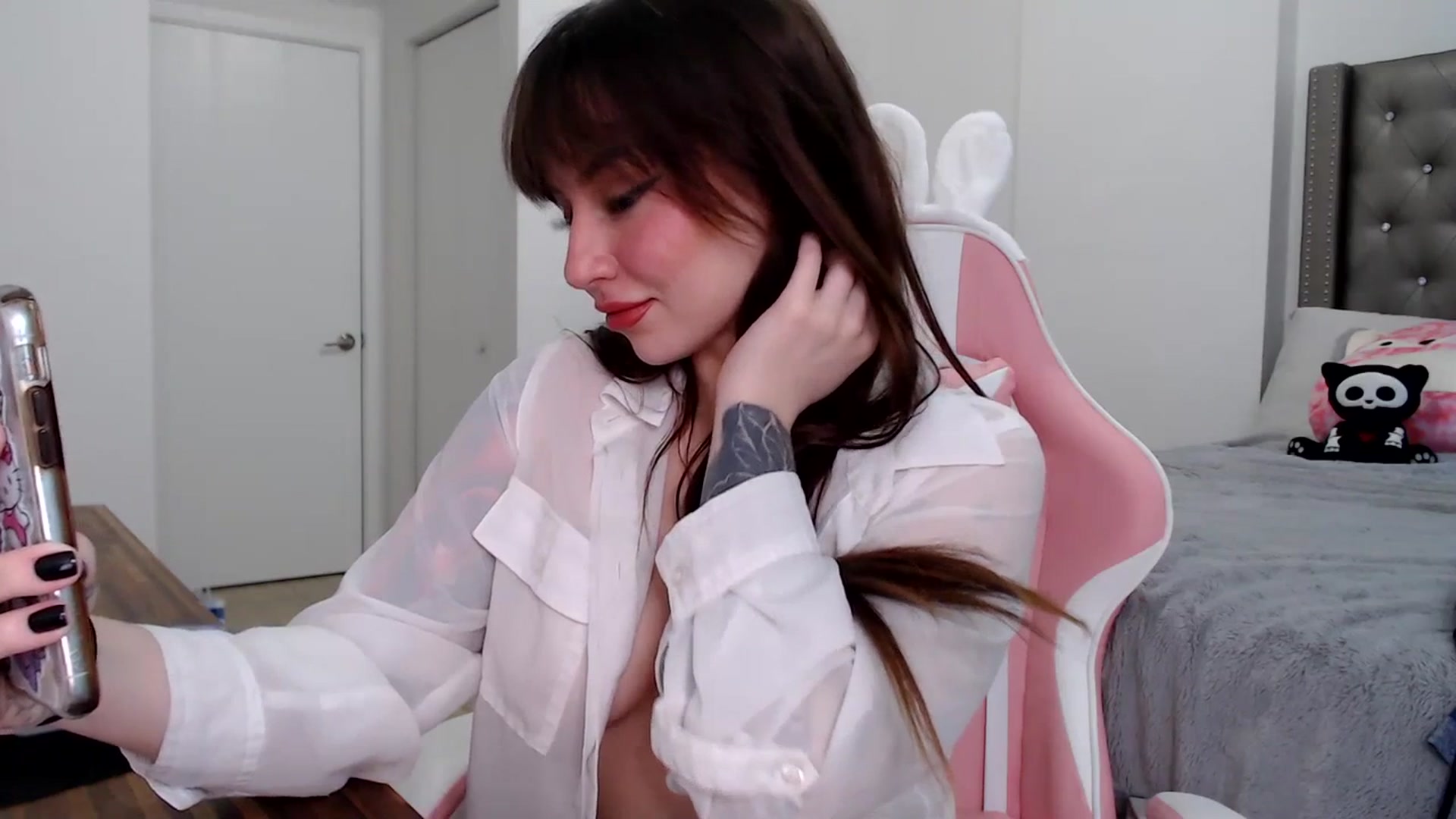 Gallery image thumbnail from iplayhardbabe's myfreecams stream on, 06/30/2023, 18:48 image 10 of 20