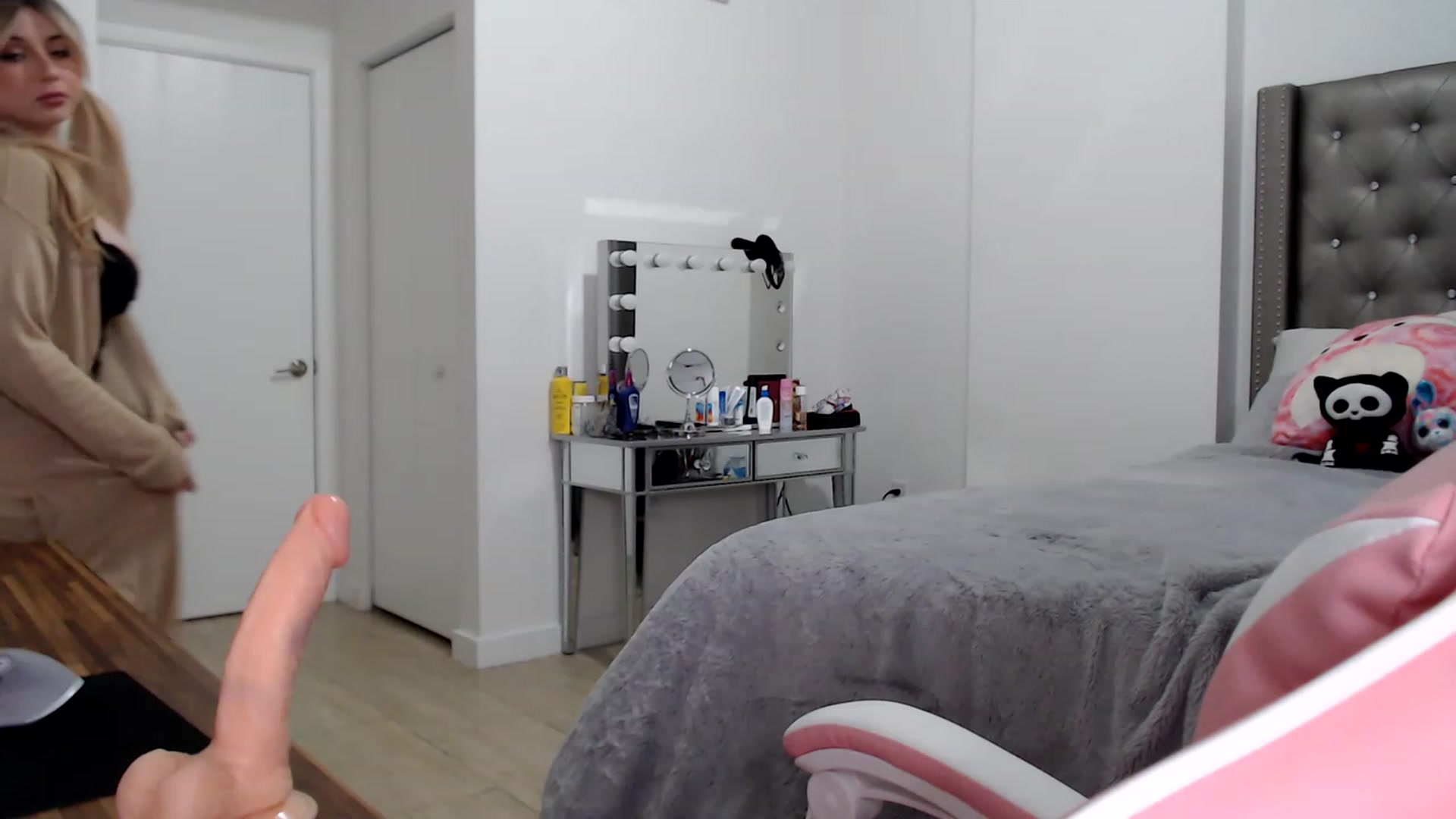 Gallery image thumbnail from iplayhardbabe's myfreecams stream on, 07/10/2023, 05:31 image 20 of 20