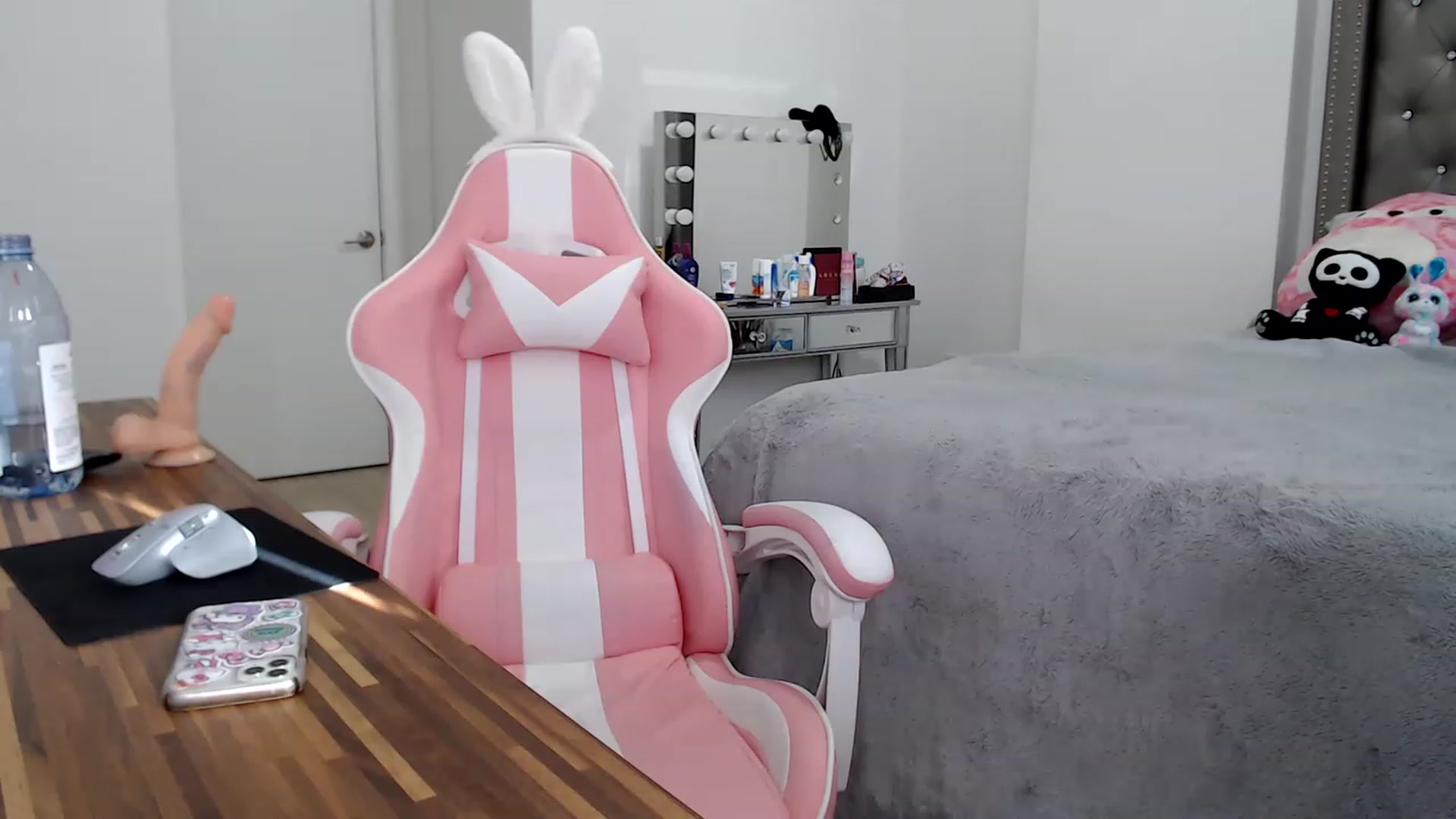 Gallery image thumbnail from iplayhardbabe's myfreecams stream on, 07/11/2023, 12:49 image 5 of 20