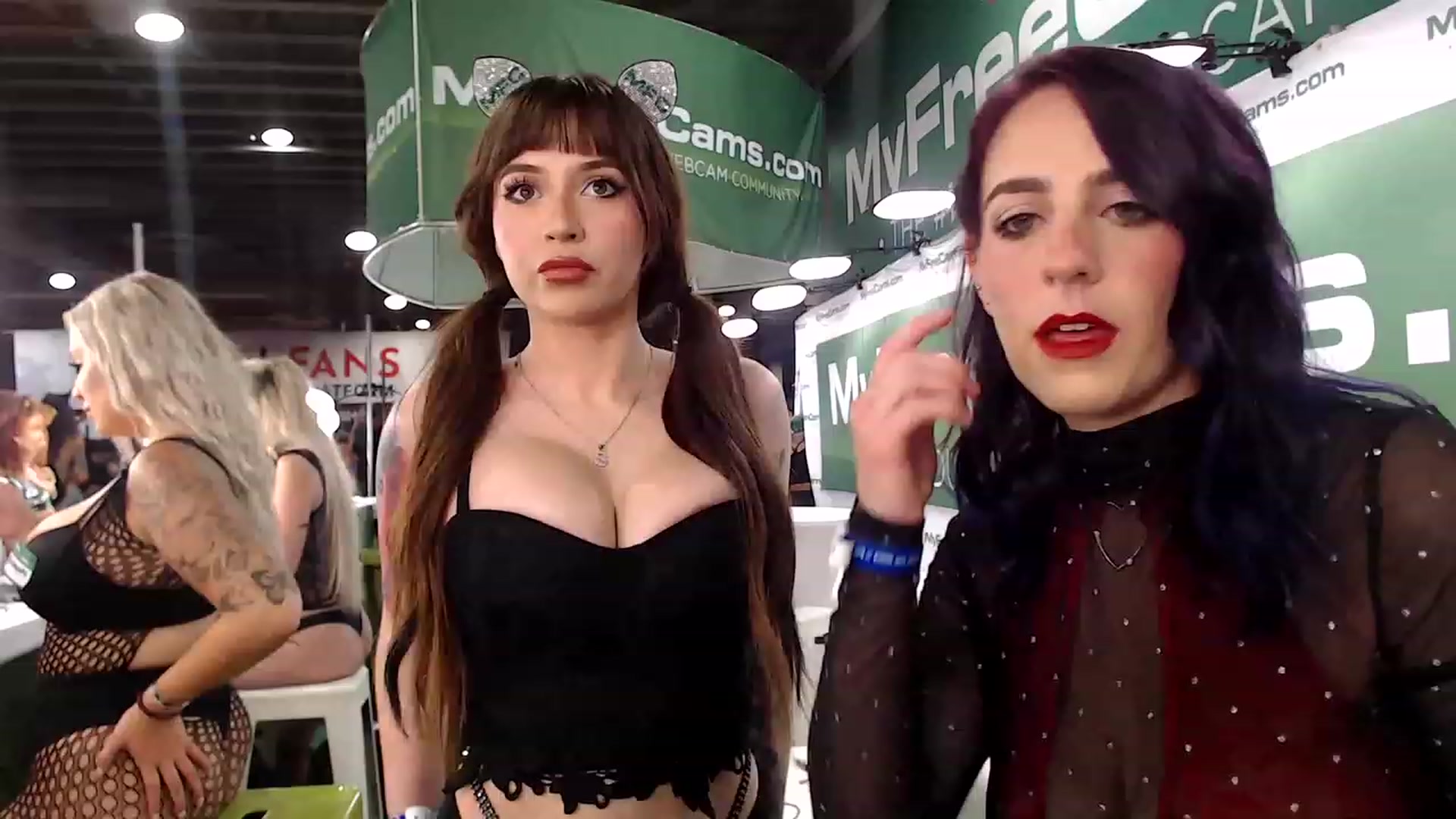Gallery image thumbnail from iplayhardbabe's myfreecams stream on, 07/15/2023, 01:19 image 2 of 20