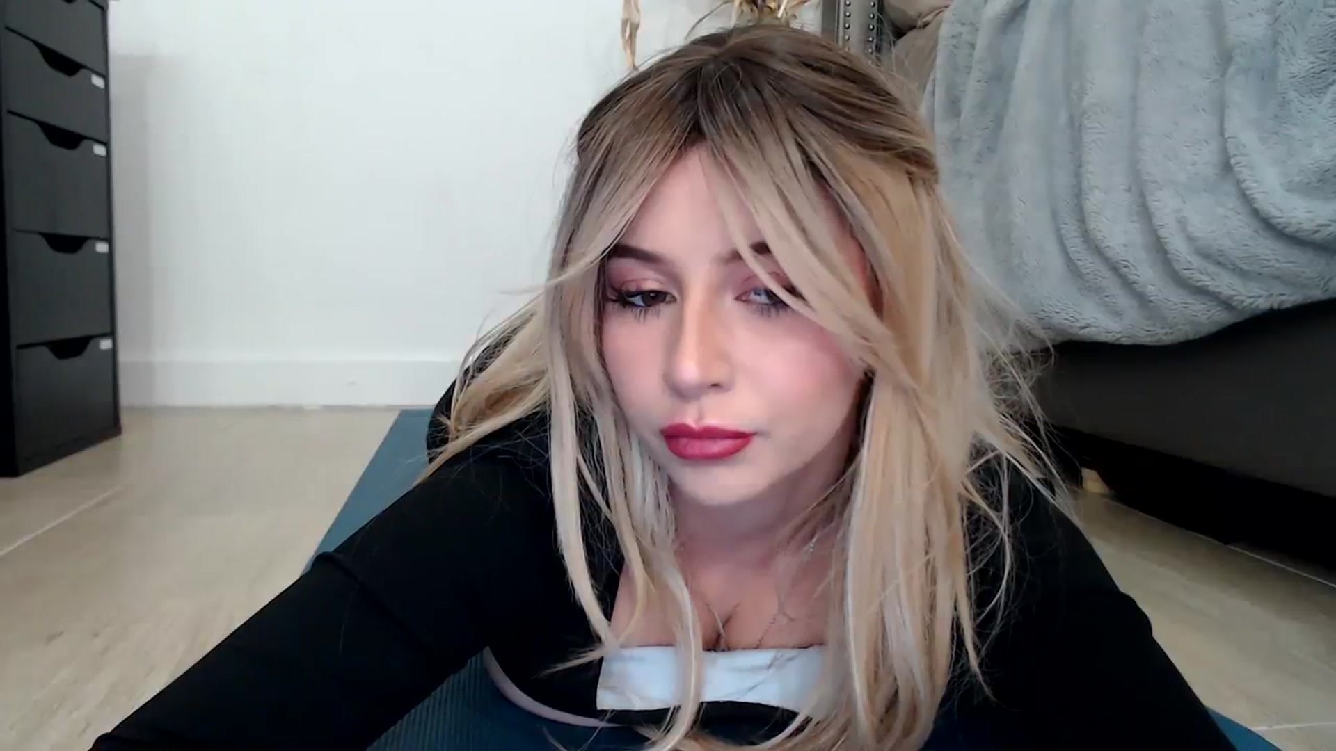 Gallery image thumbnail from iplayhardbabe's myfreecams stream on, 08/03/2023, 03:02 image 20 of 20